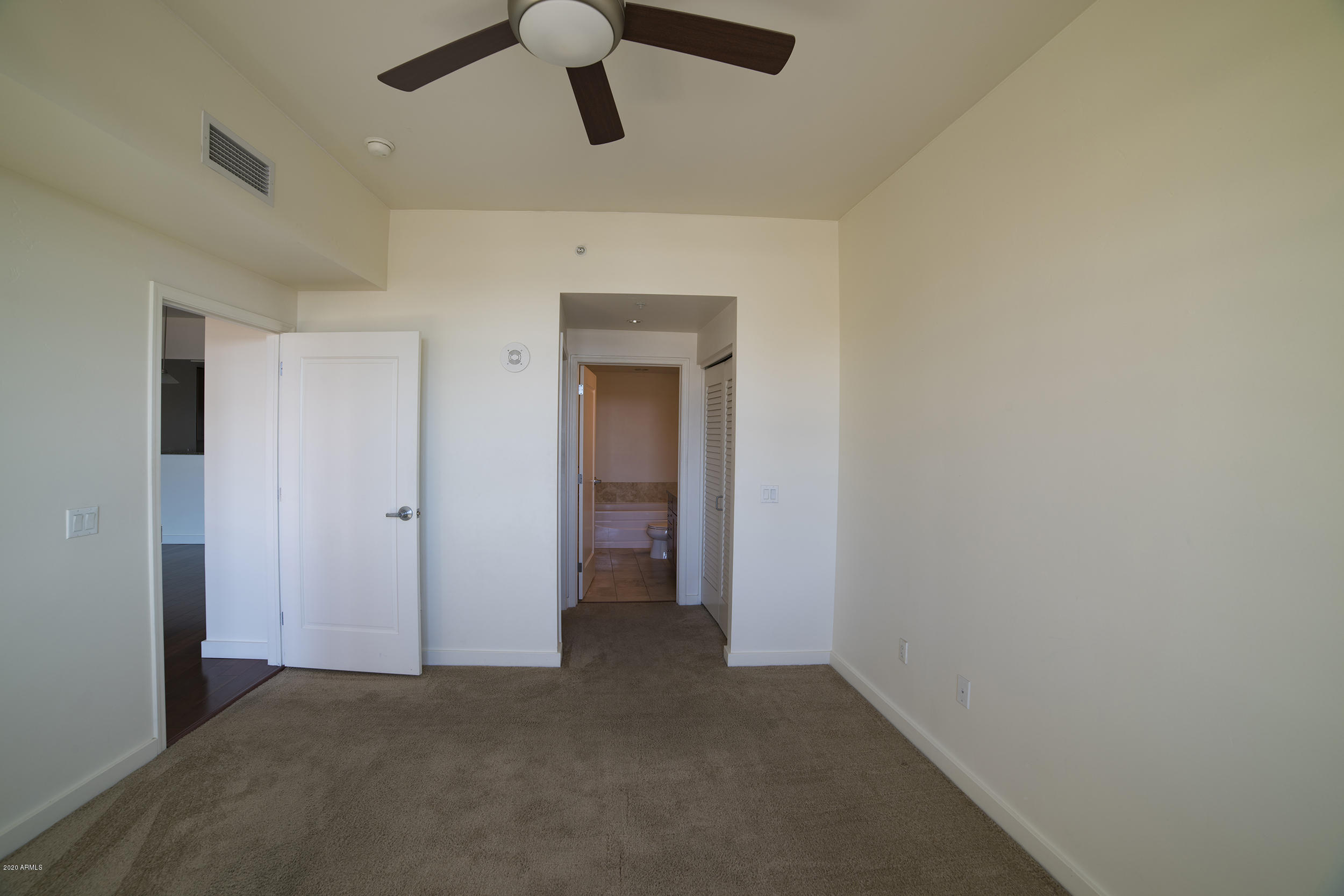 310 S 4TH Street # 902