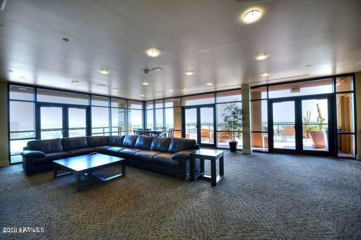 310 S 4TH Street # 2202