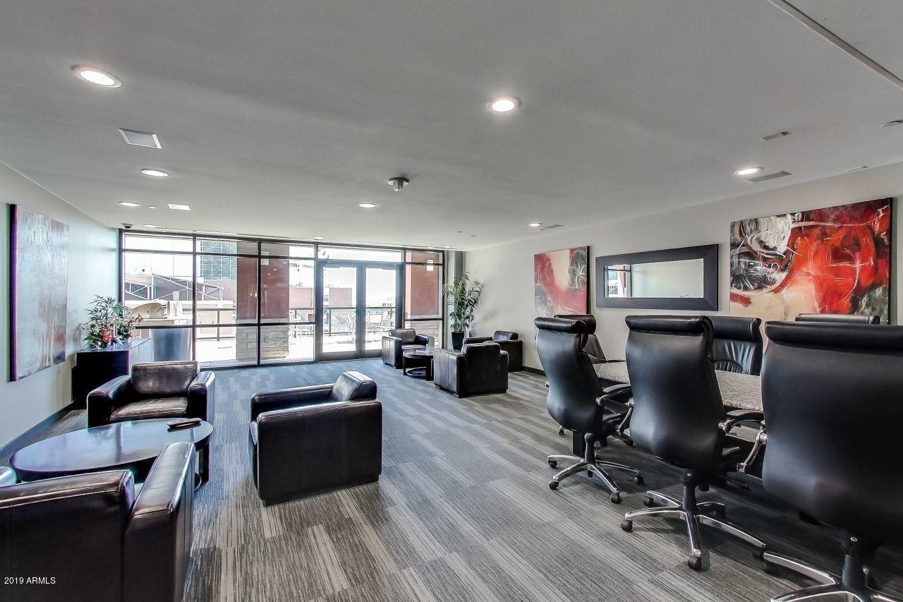 310 S 4TH Street # 2202