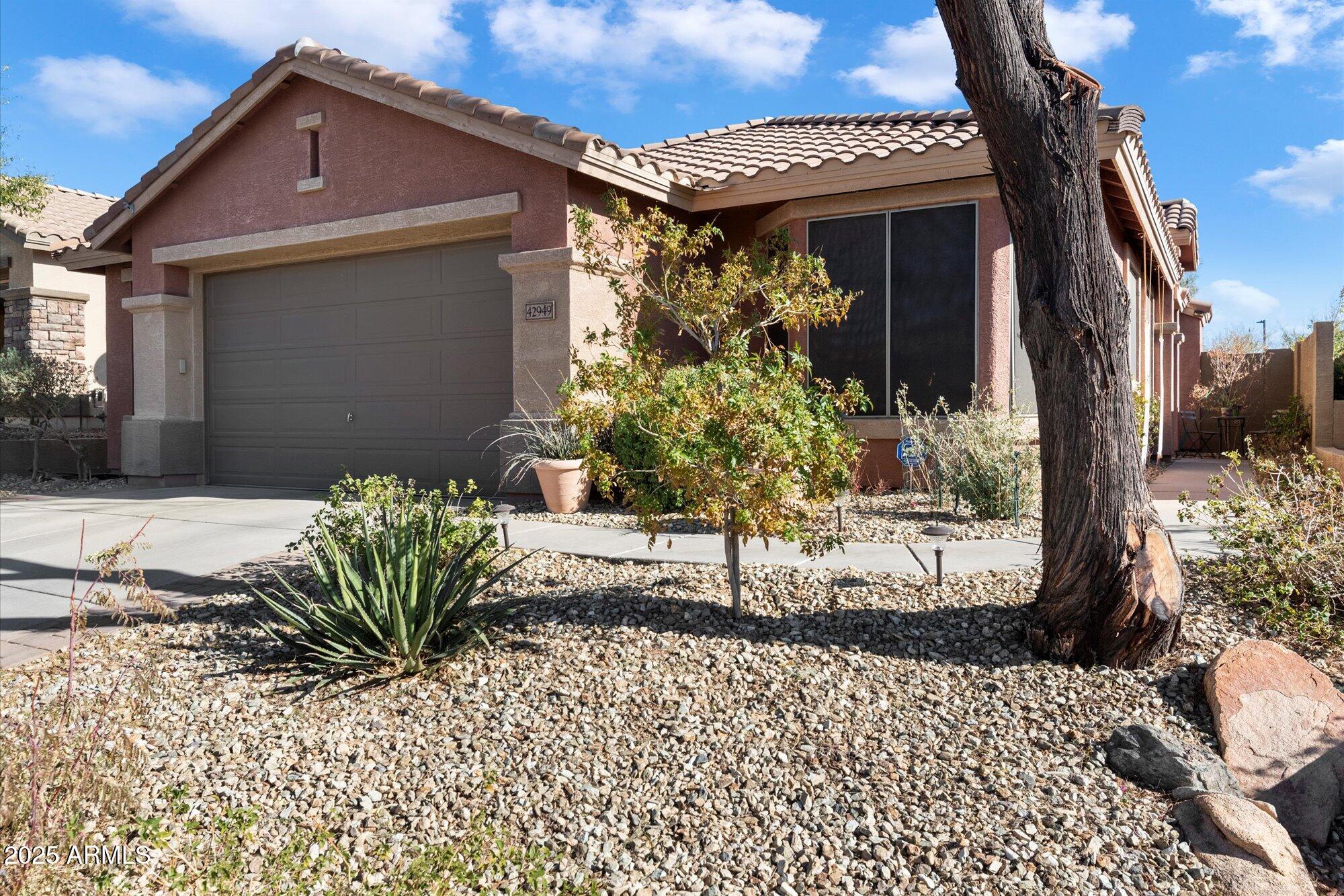 42949 N VOYAGE Trail