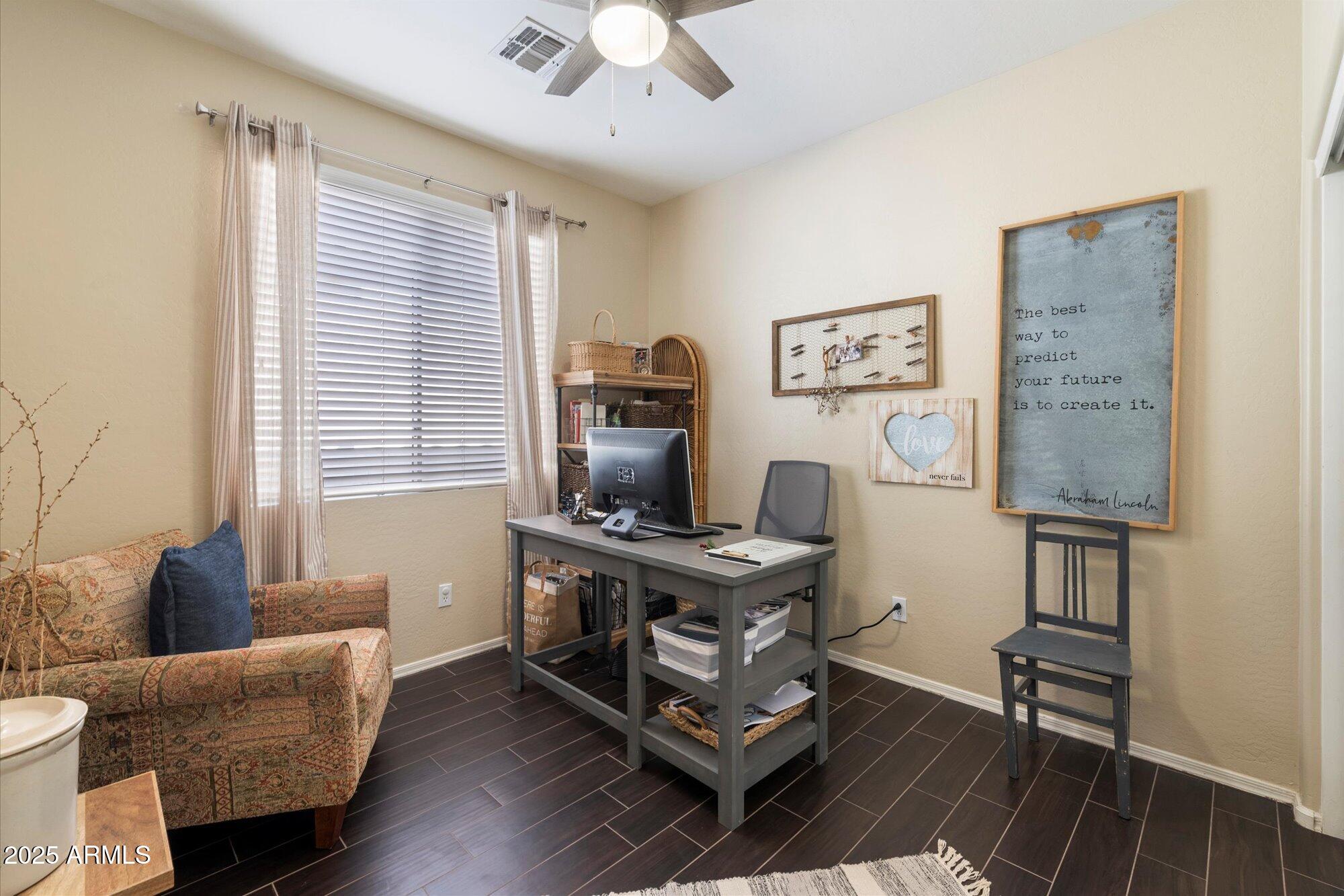 42949 N VOYAGE Trail