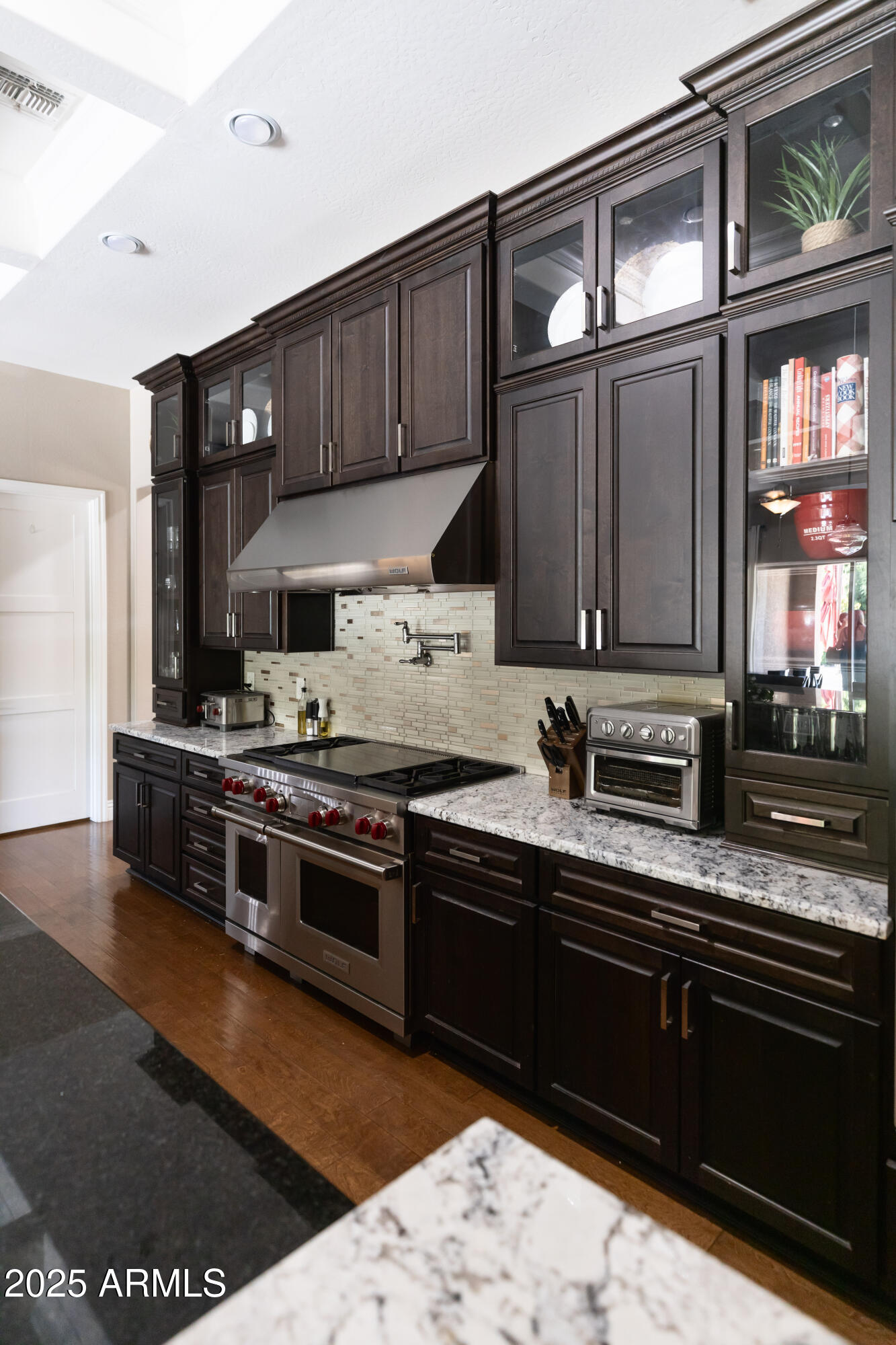 1783 E DESERT BROOM Place