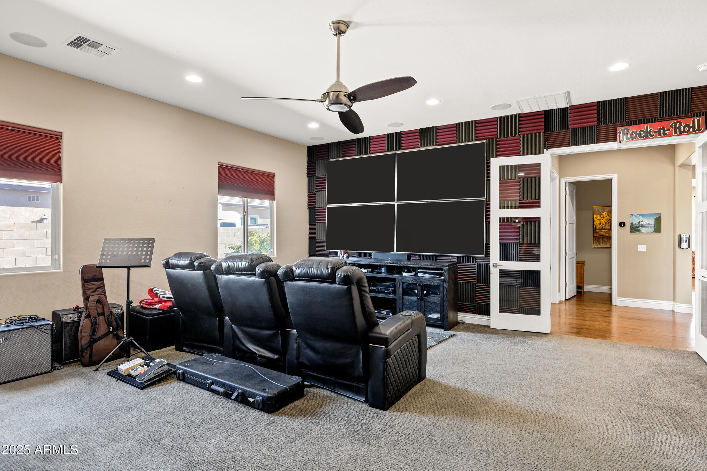 1783 E DESERT BROOM Place