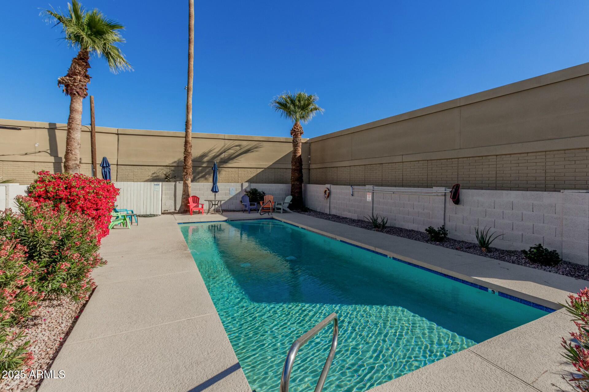 4135 N 17TH Street # 8