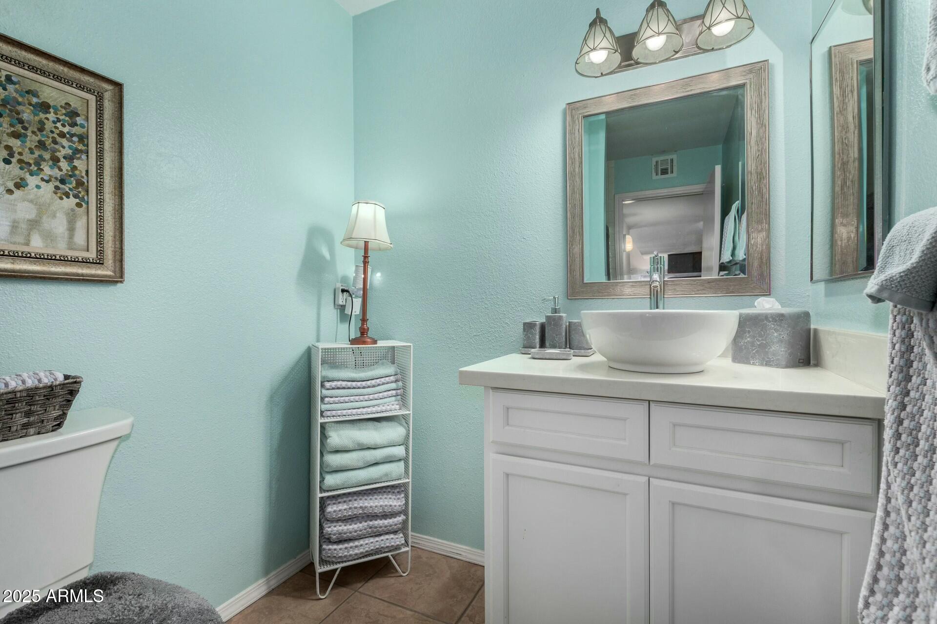 4135 N 17TH Street # 8