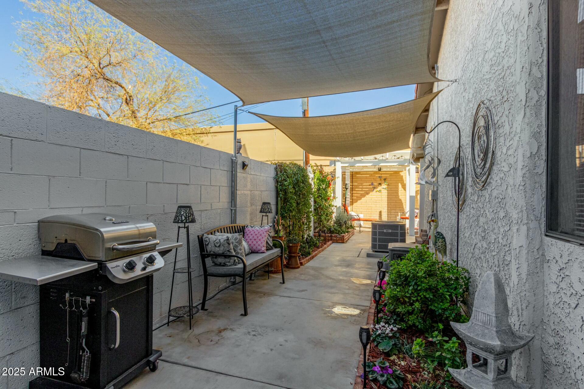 4135 N 17TH Street # 8