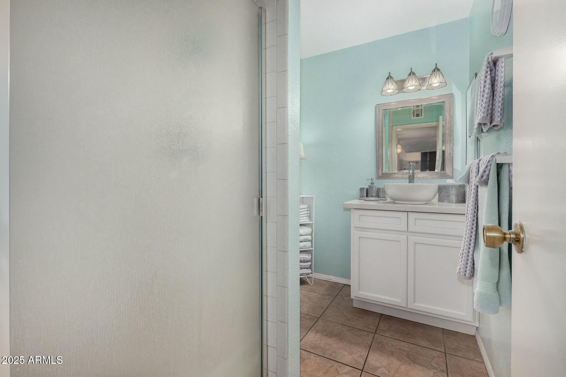 4135 N 17TH Street # 8