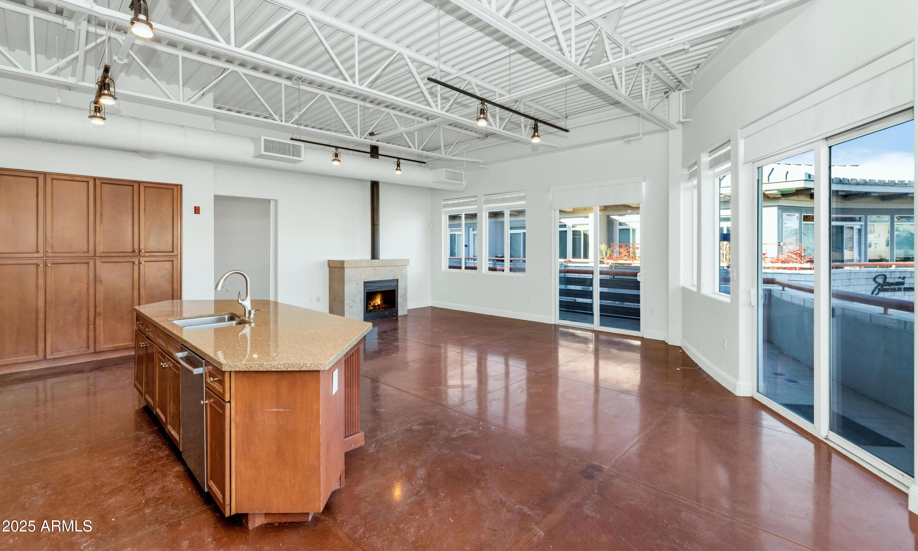 7039 E MAIN Street # A206