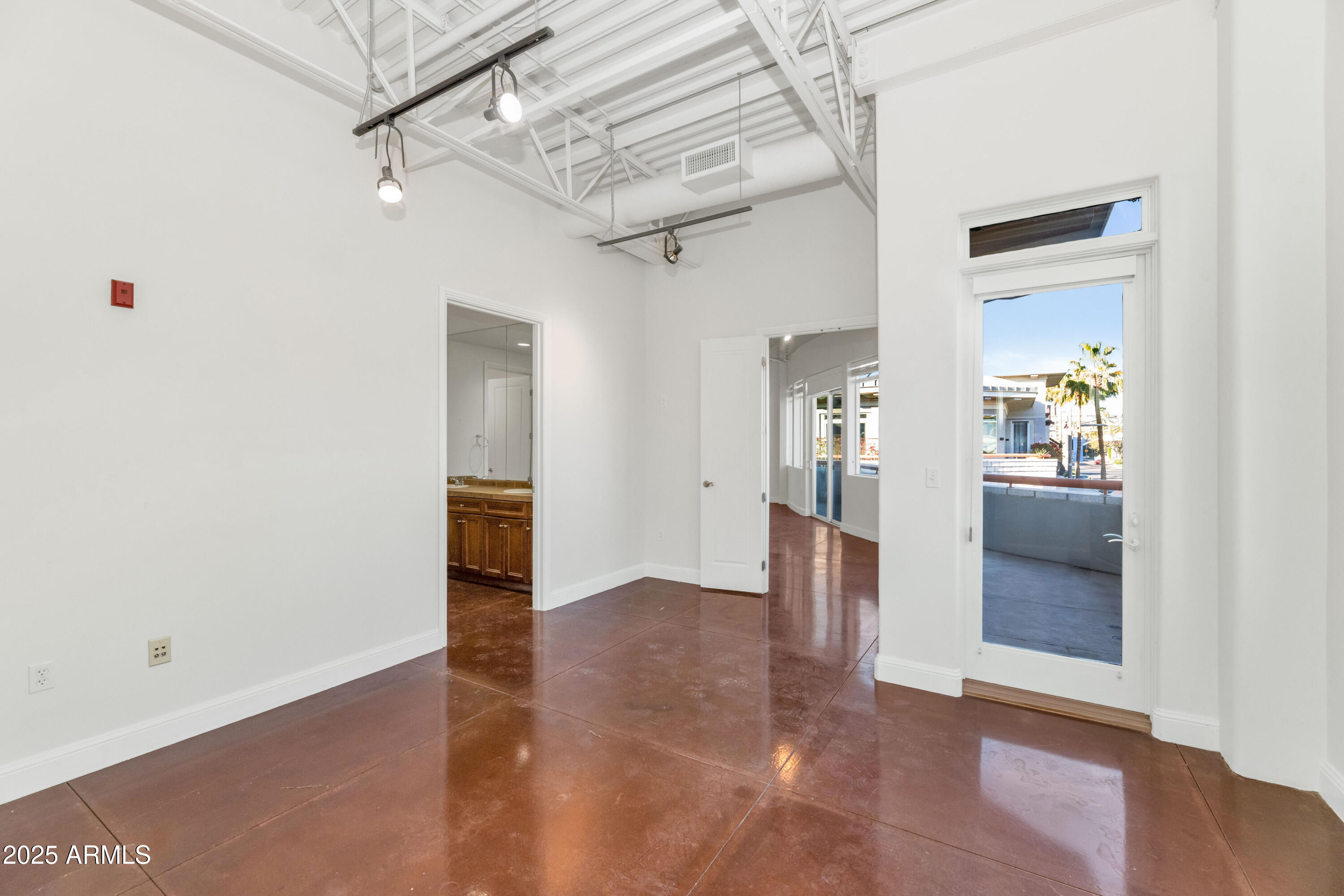 7039 E MAIN Street # A206
