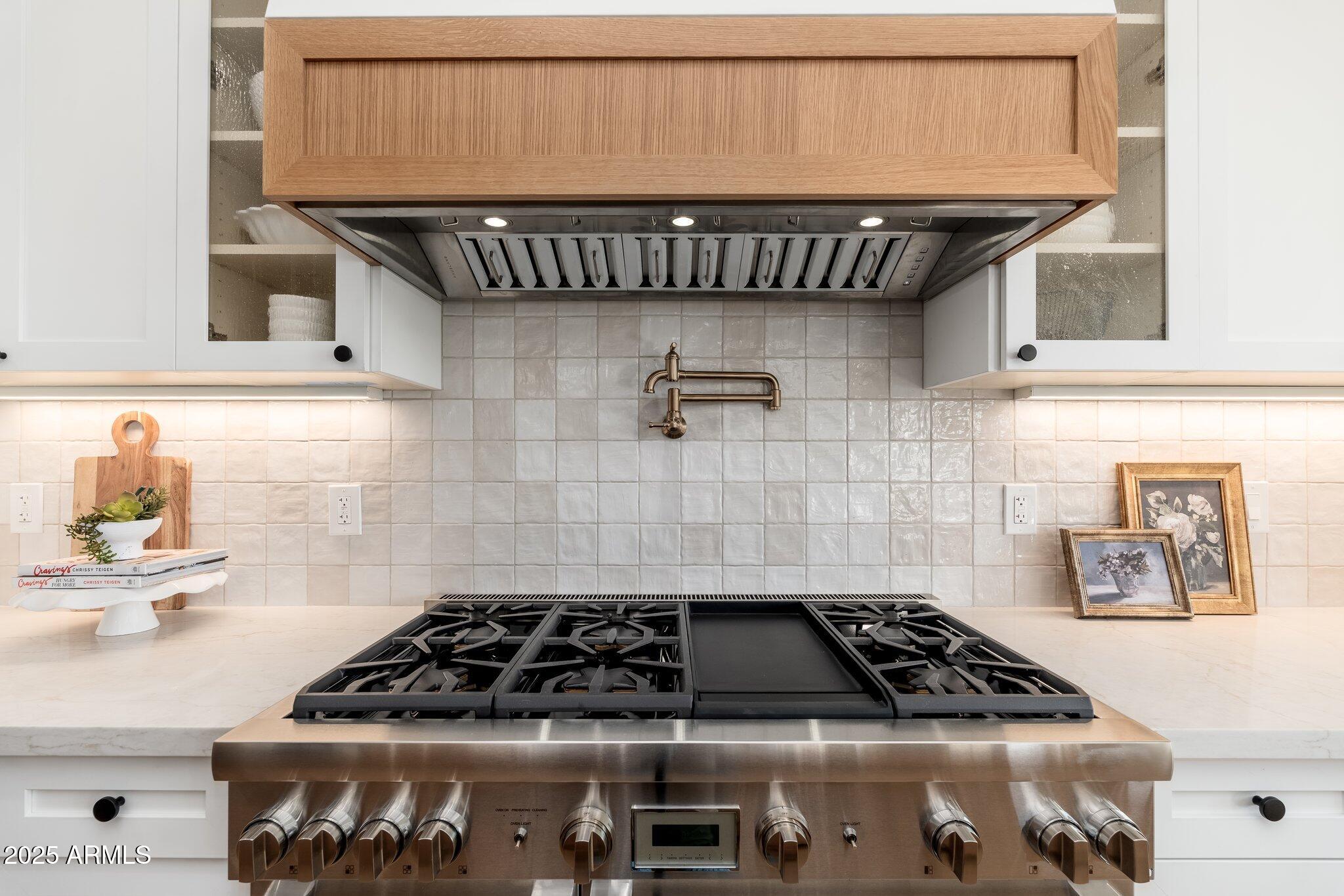 3427 E CAMPBELL Avenue