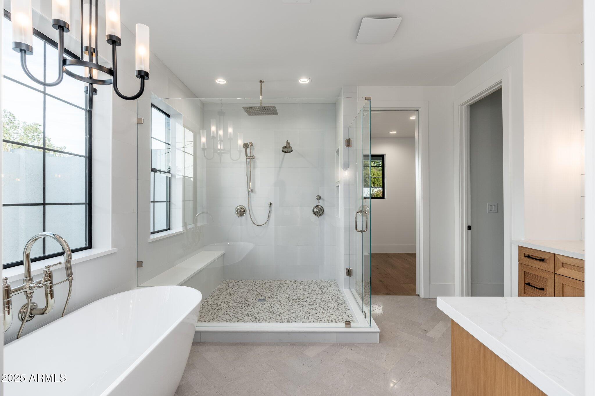 3427 E CAMPBELL Avenue