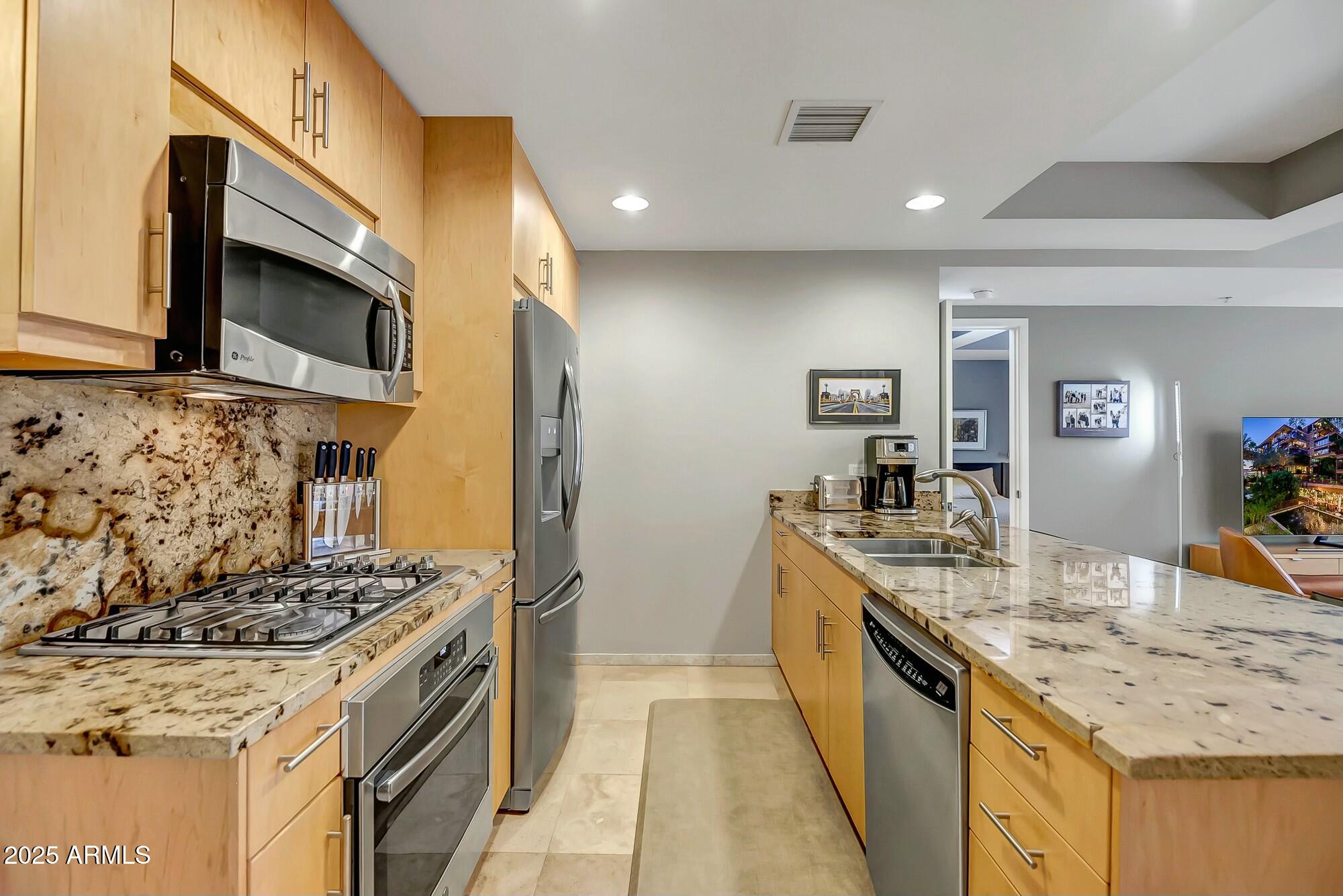 7131 E RANCHO VISTA Drive # 3002