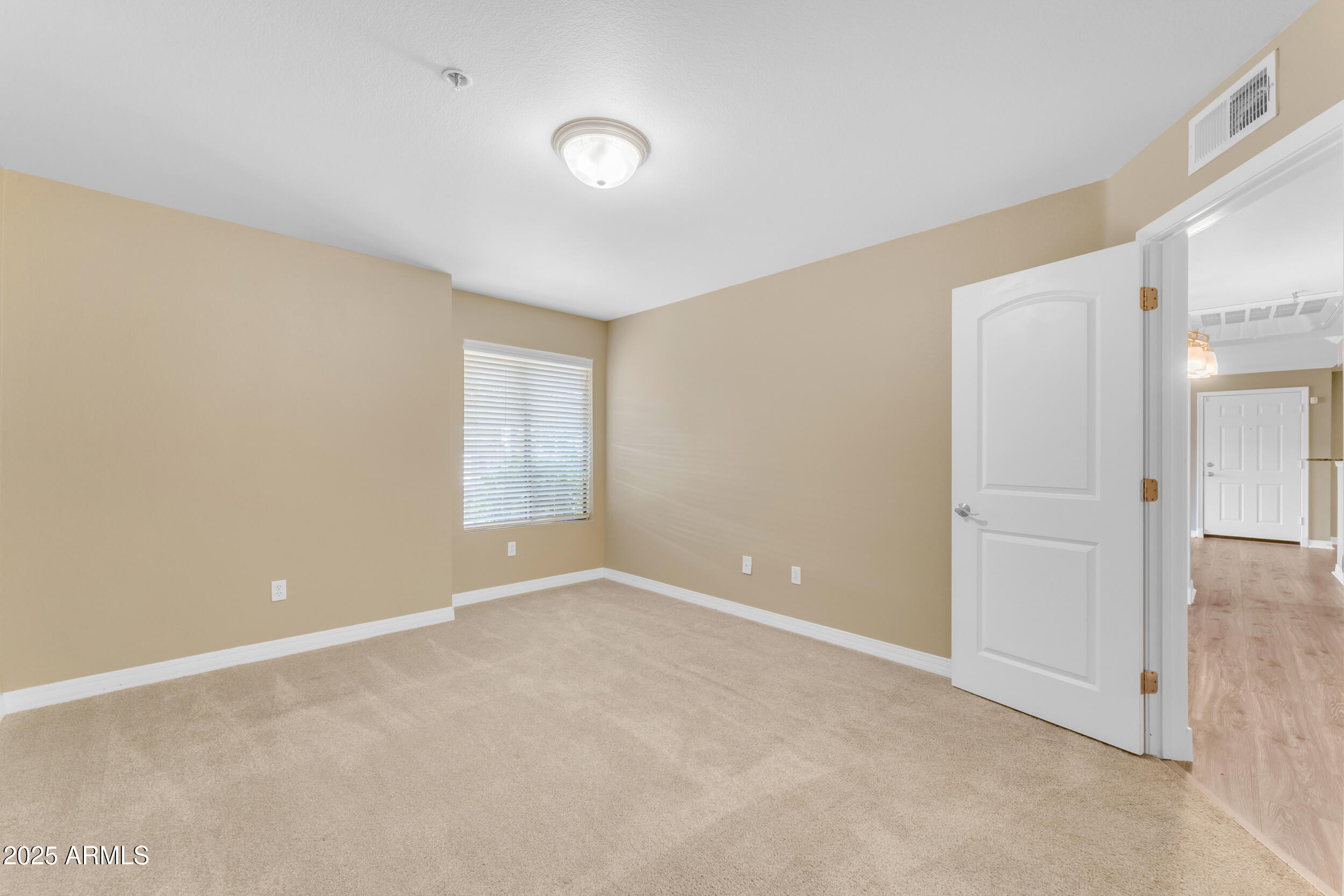 2025 E CAMPBELL Avenue # 140