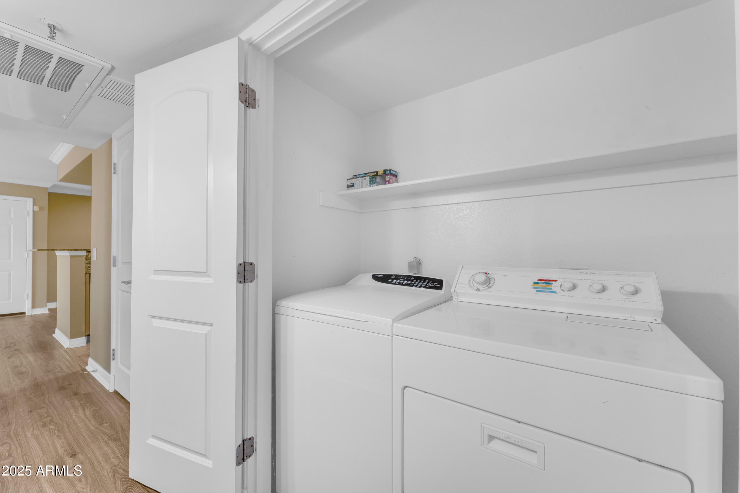 2025 E CAMPBELL Avenue # 140