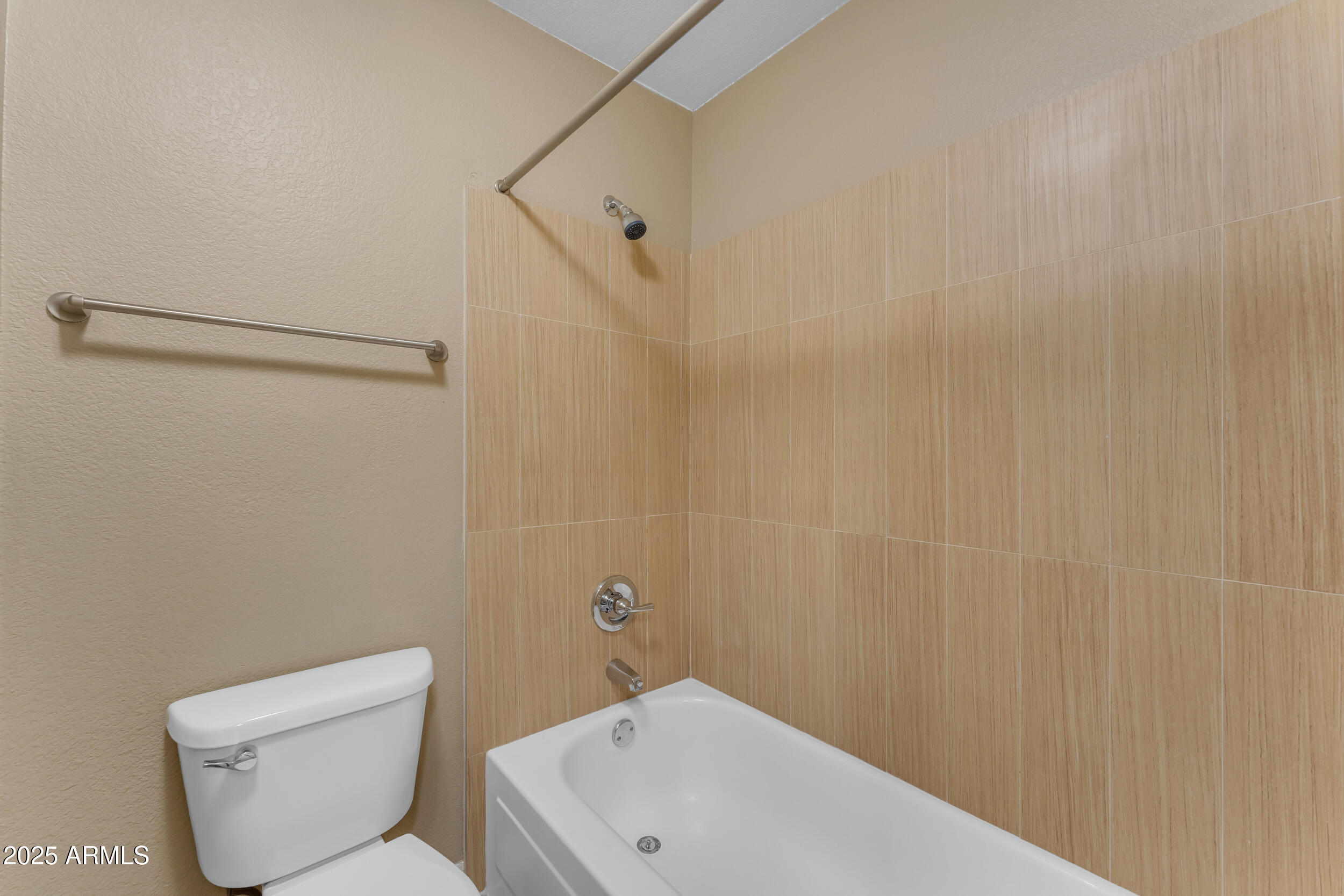 2025 E CAMPBELL Avenue # 140