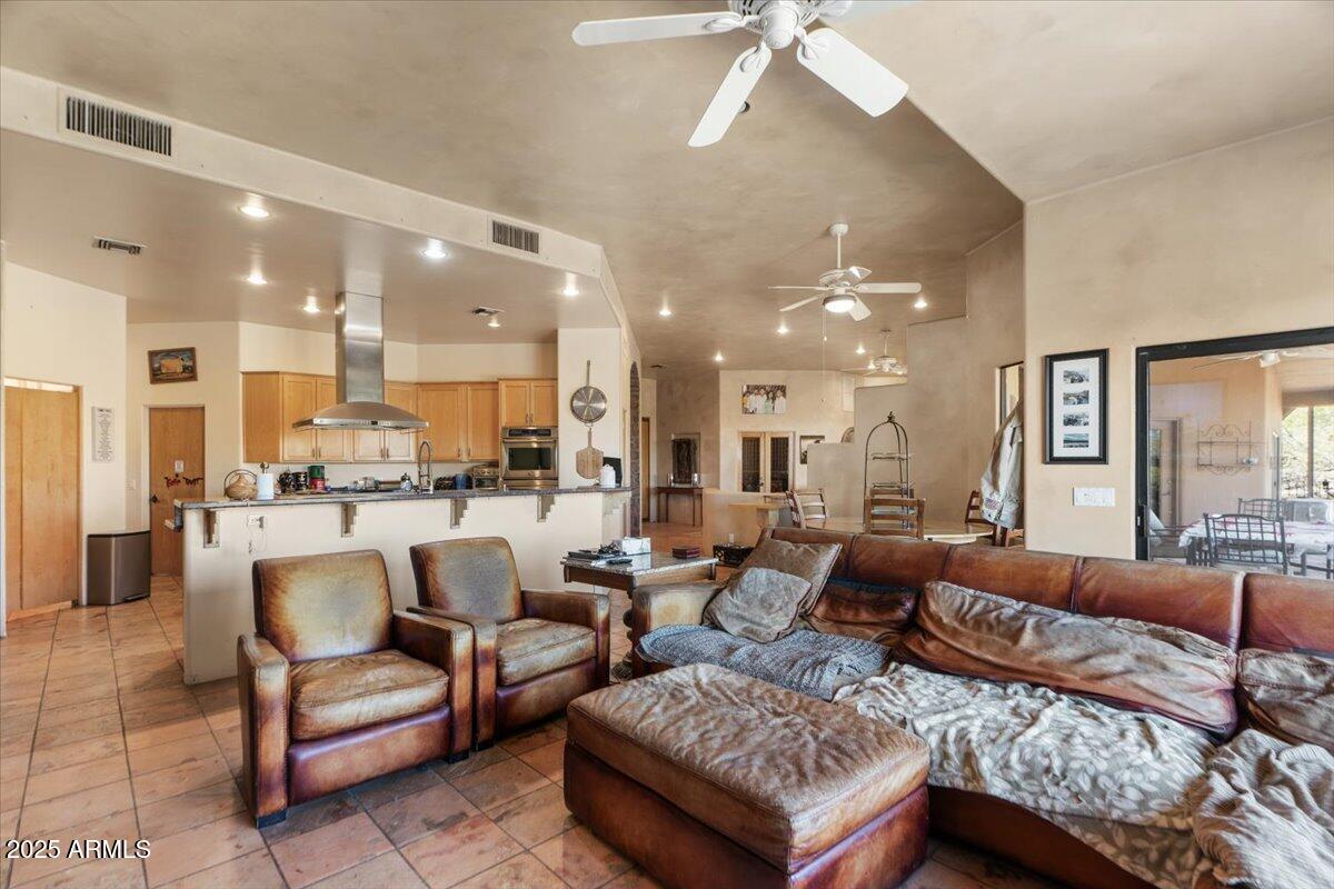 42221 N DEER TRAIL Road