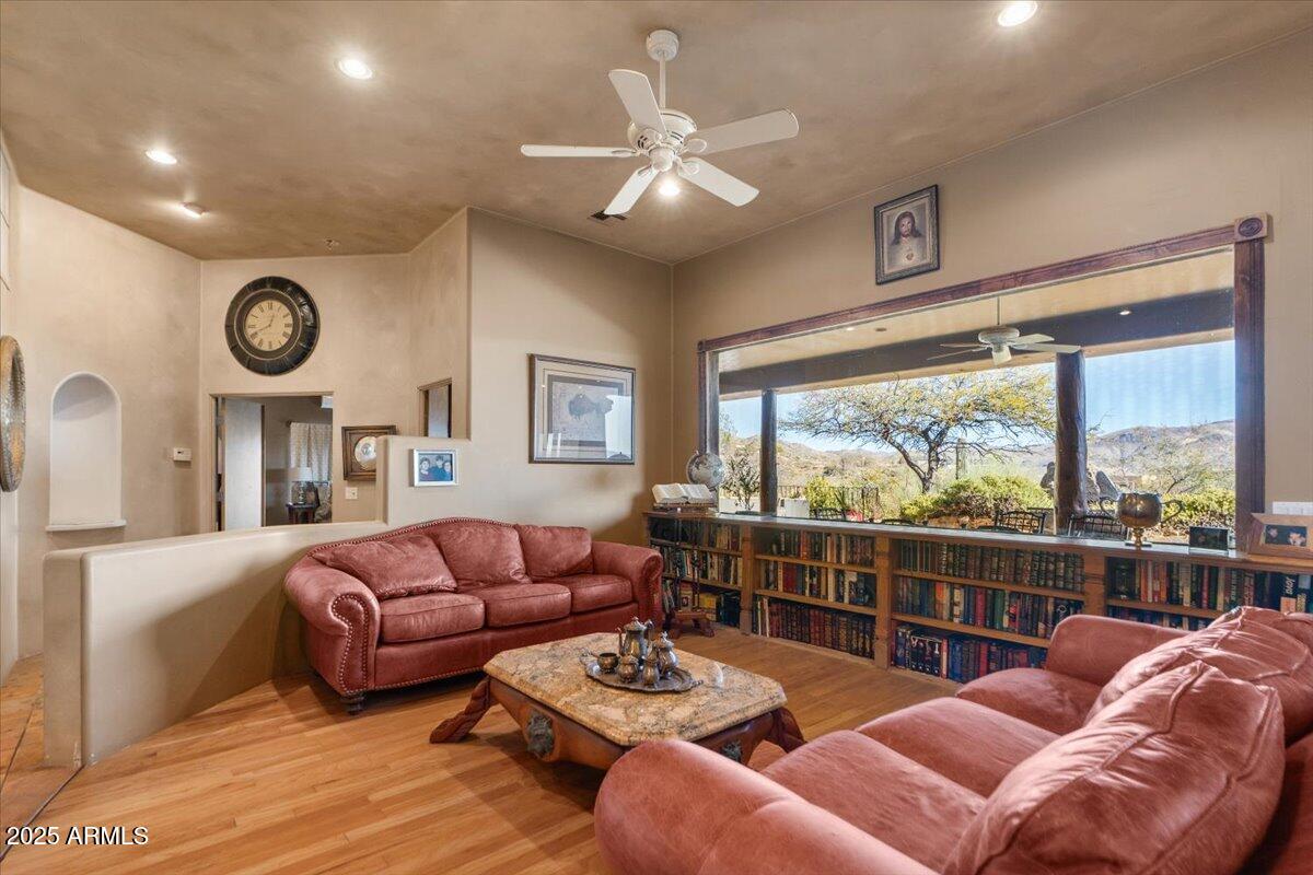 42221 N DEER TRAIL Road