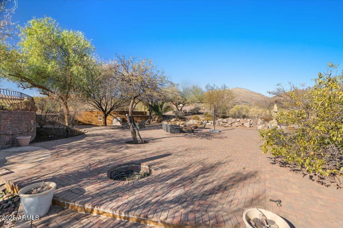 42221 N DEER TRAIL Road