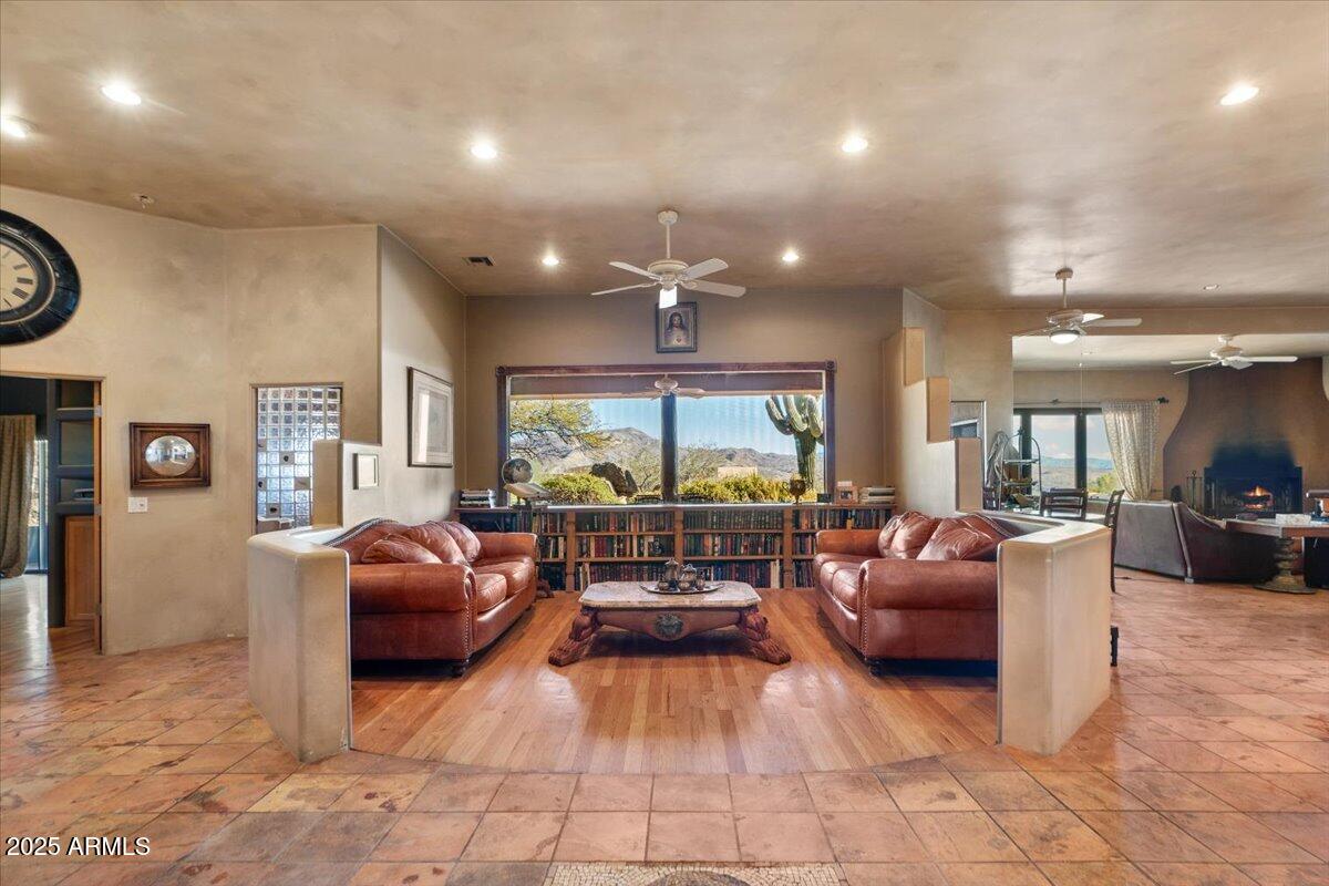 42221 N DEER TRAIL Road