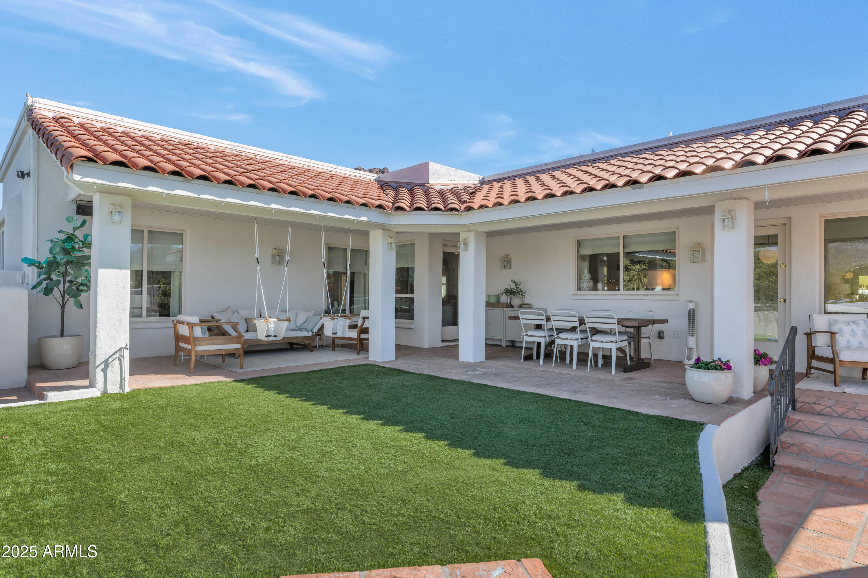4601 E SOLANO Drive