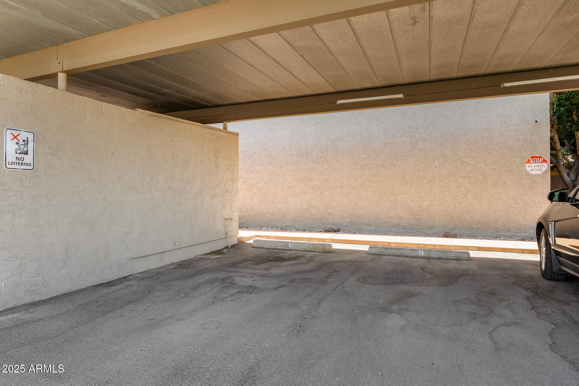 7858 E GLENROSA Avenue