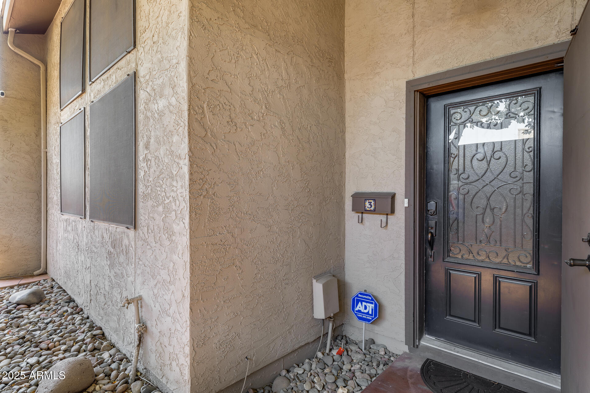 7858 E GLENROSA Avenue