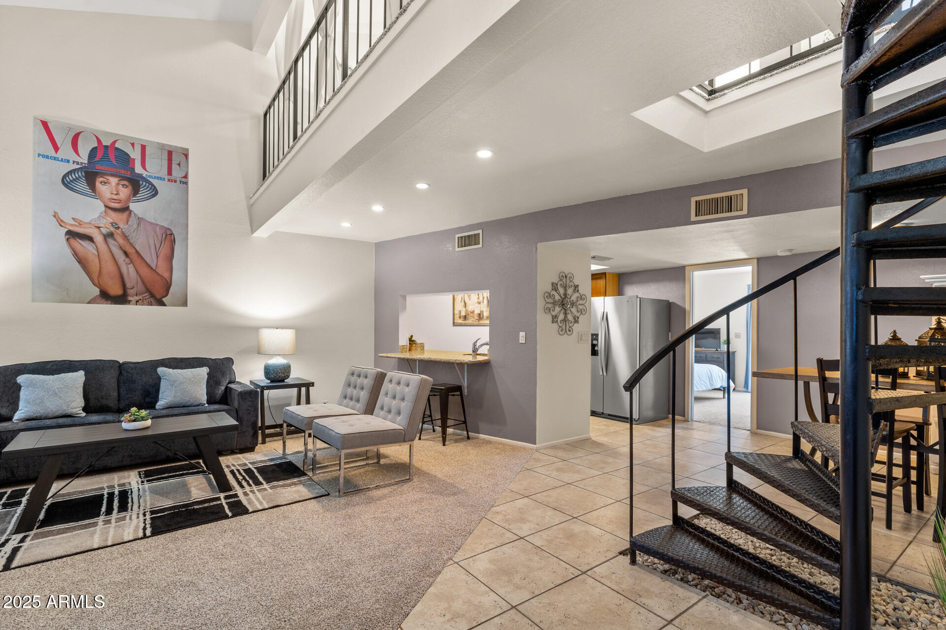 7858 E GLENROSA Avenue