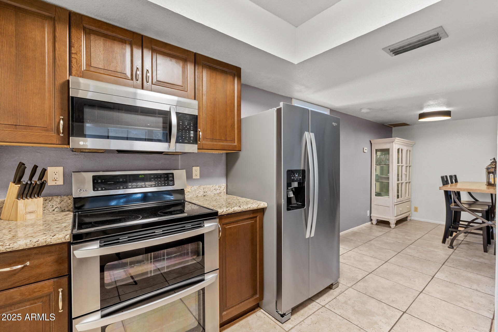 7858 E GLENROSA Avenue