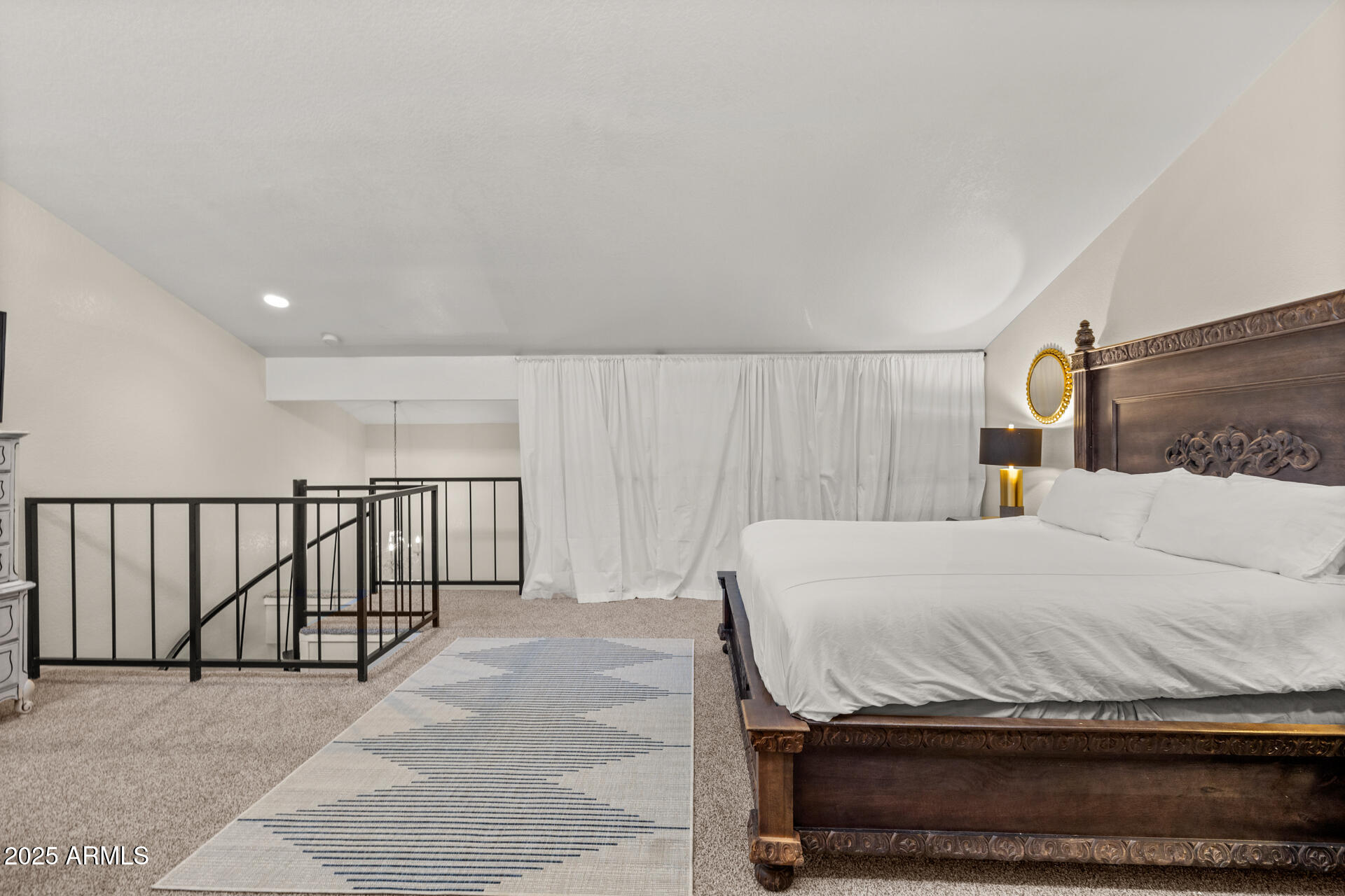 7858 E GLENROSA Avenue