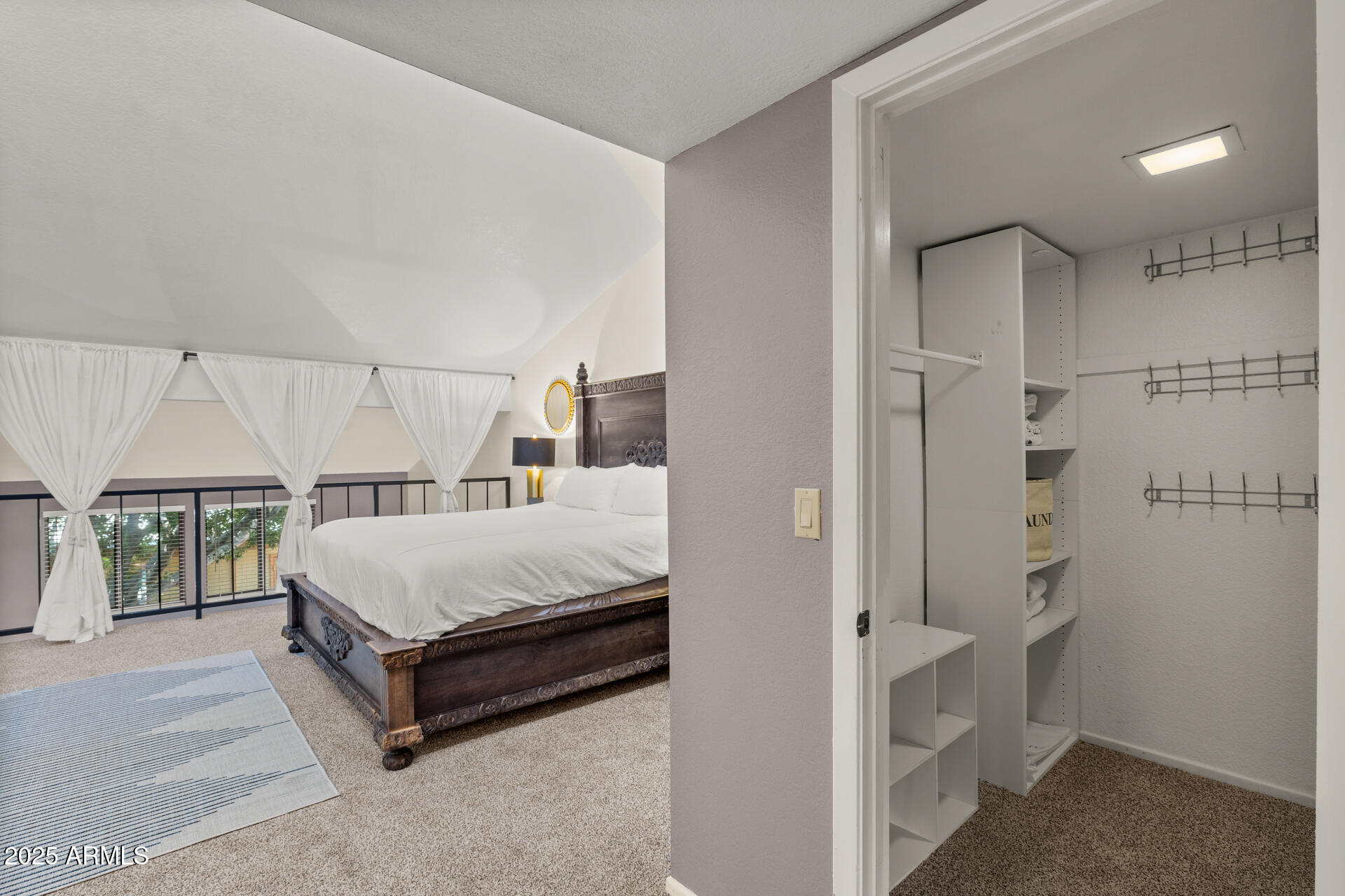 7858 E GLENROSA Avenue