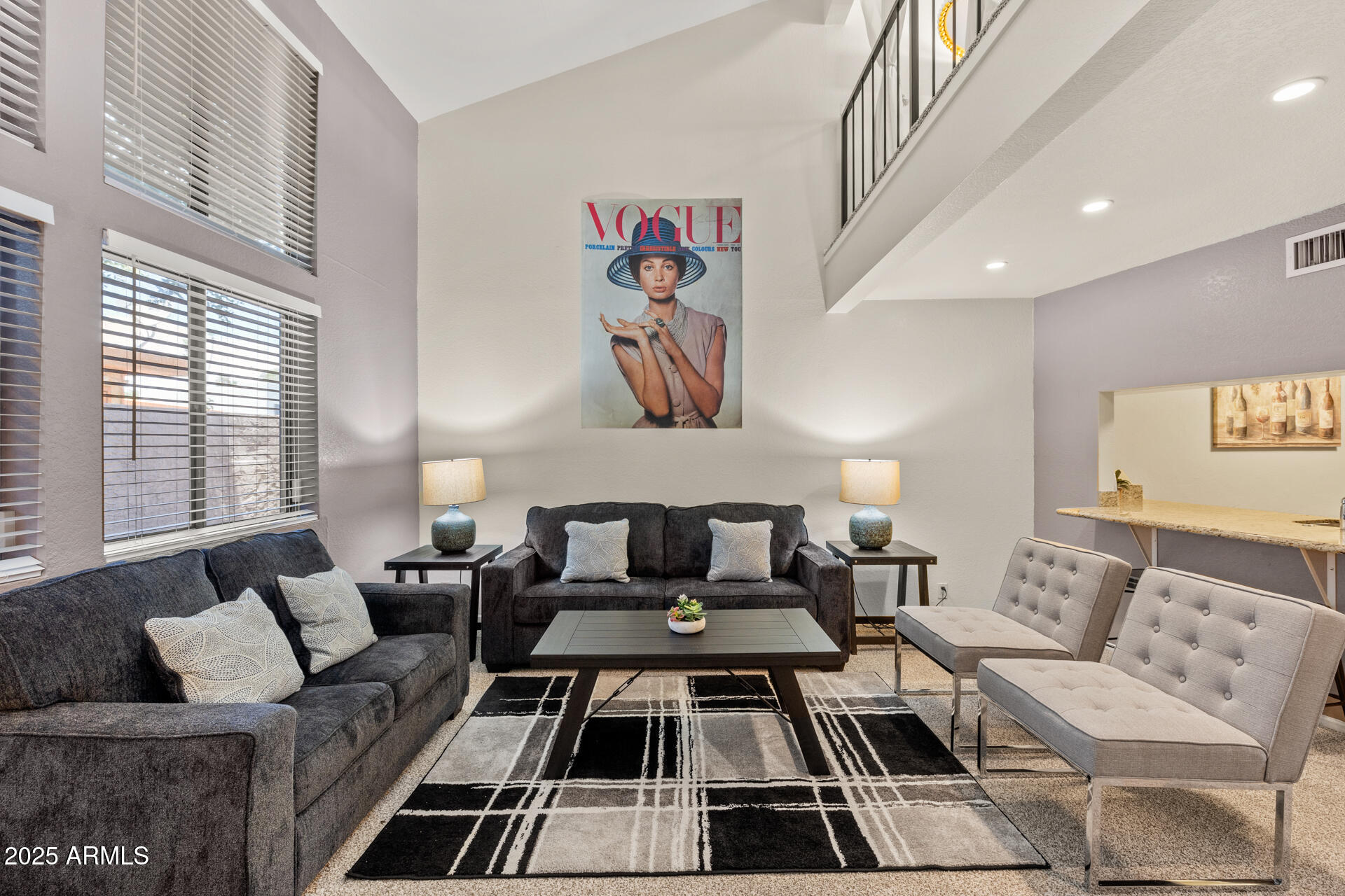 7858 E GLENROSA Avenue