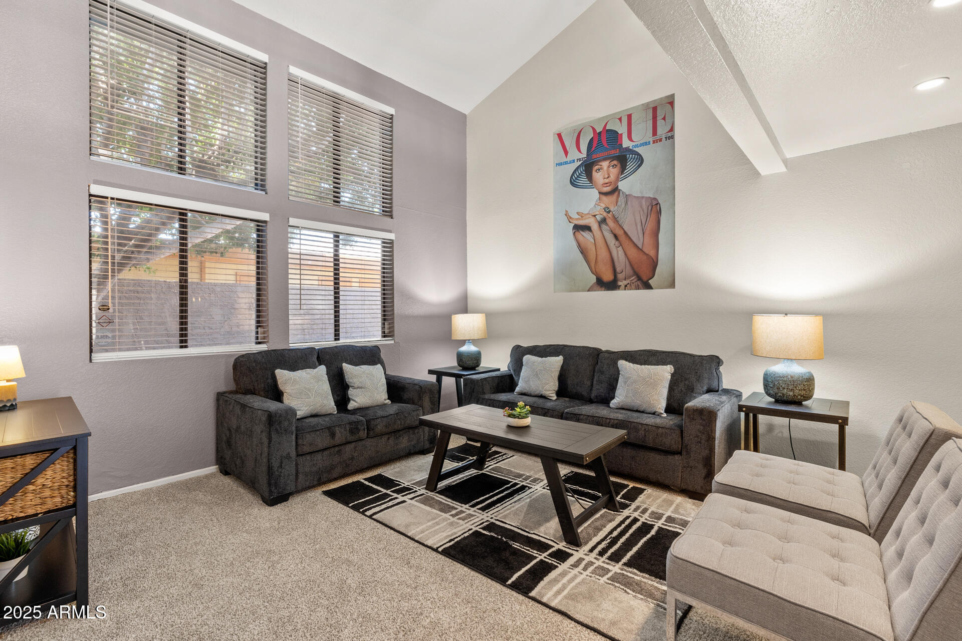 7858 E GLENROSA Avenue