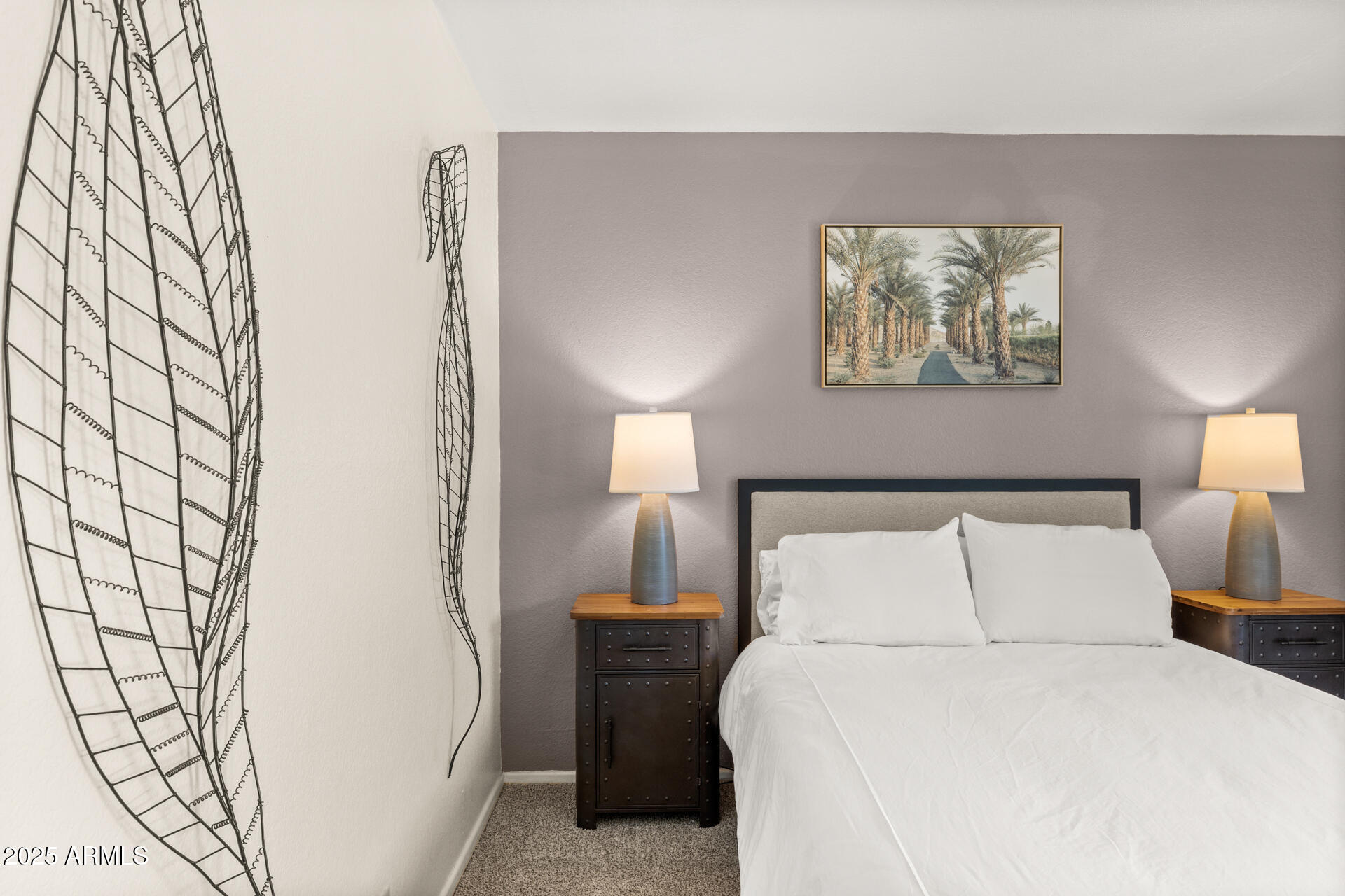 7858 E GLENROSA Avenue