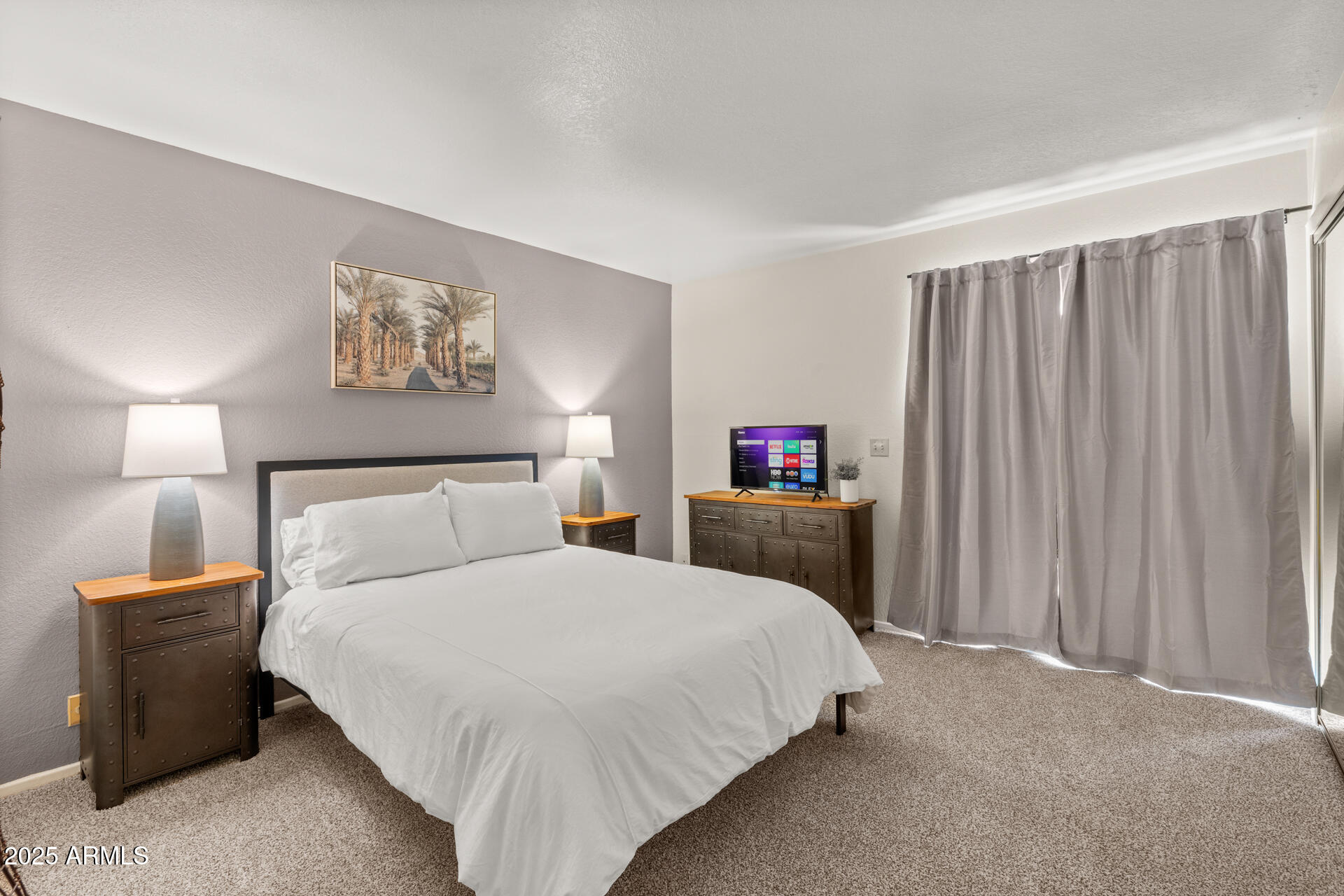 7858 E GLENROSA Avenue