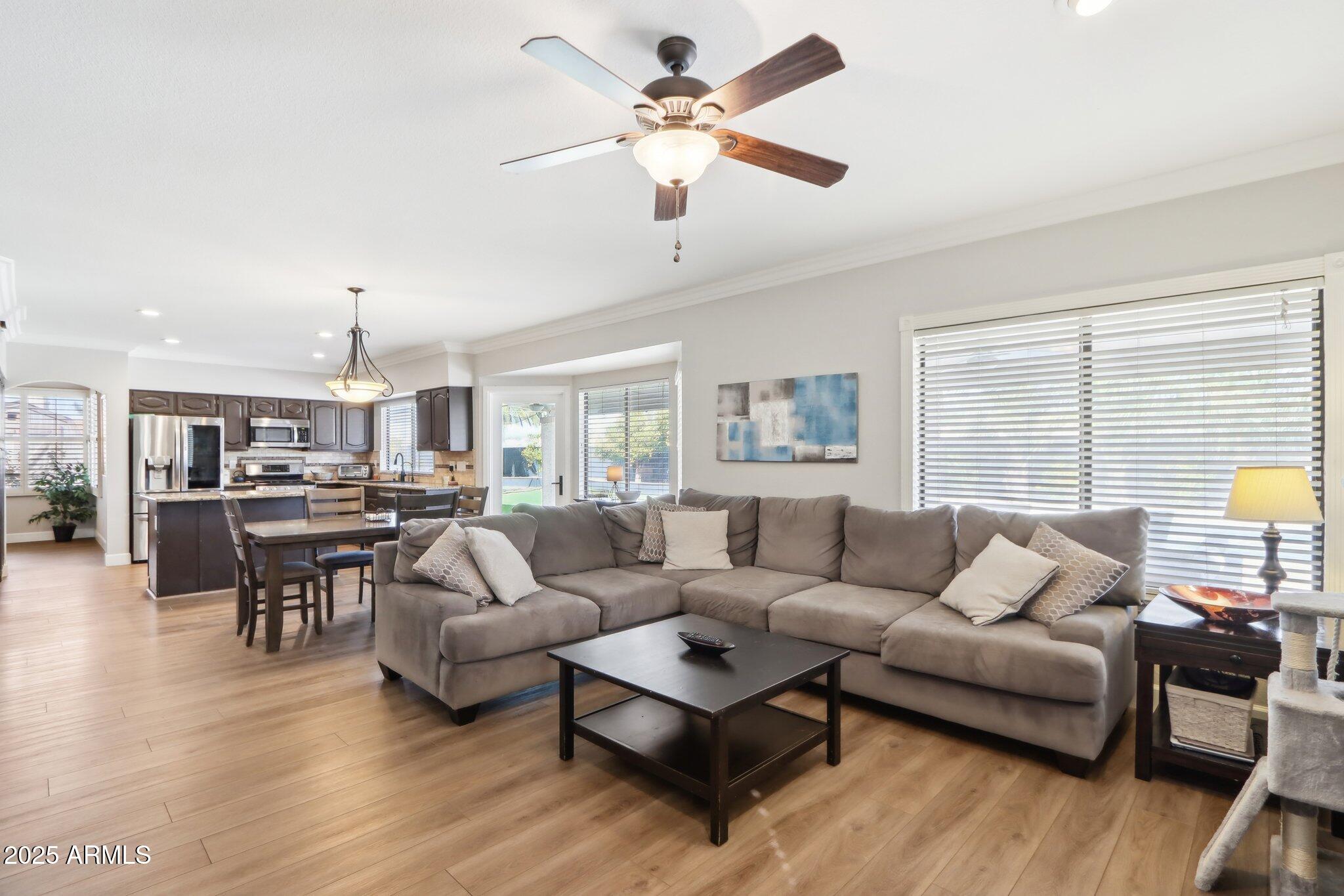 5332 E MICHELLE Drive