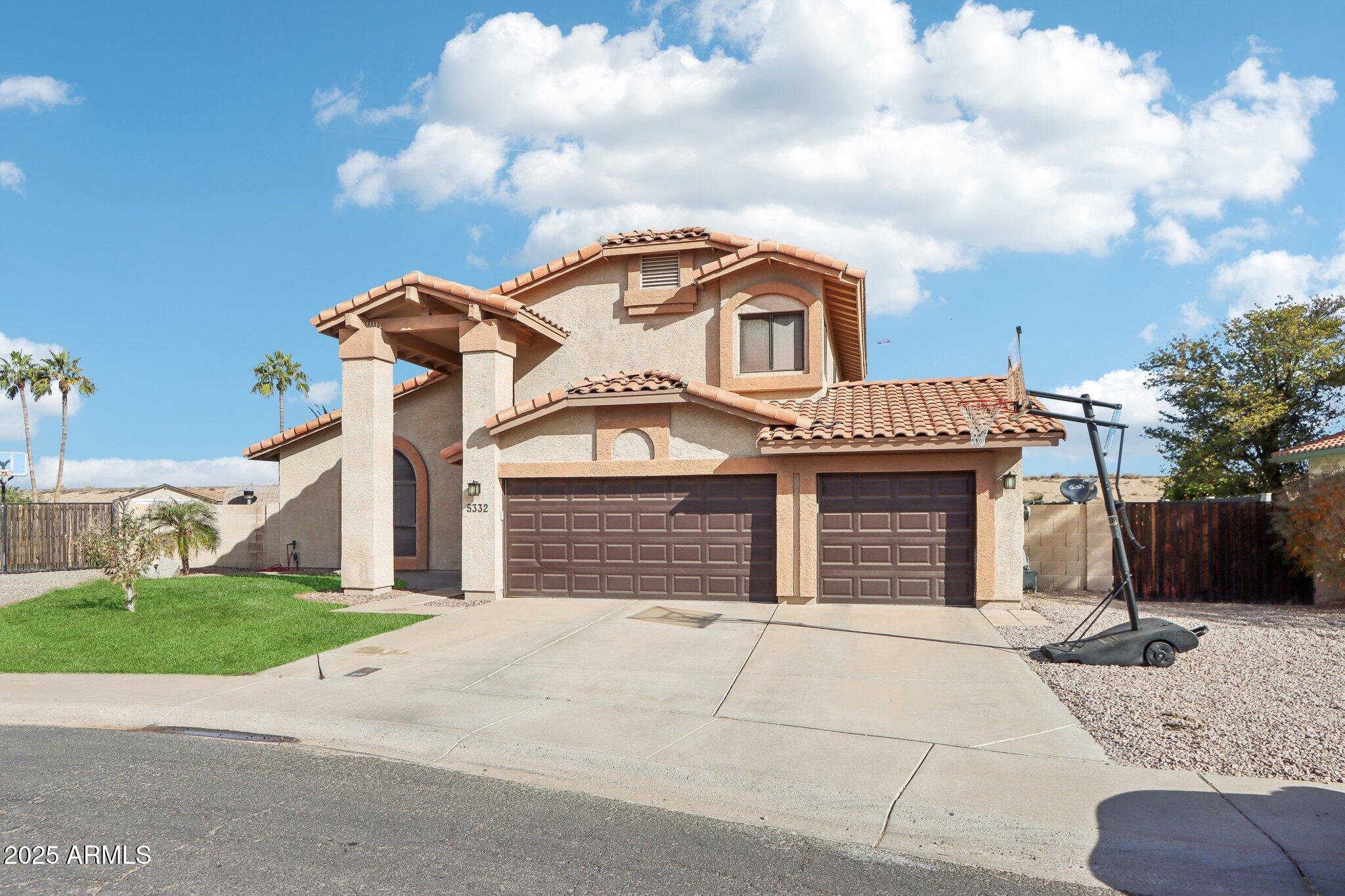 5332 E MICHELLE Drive