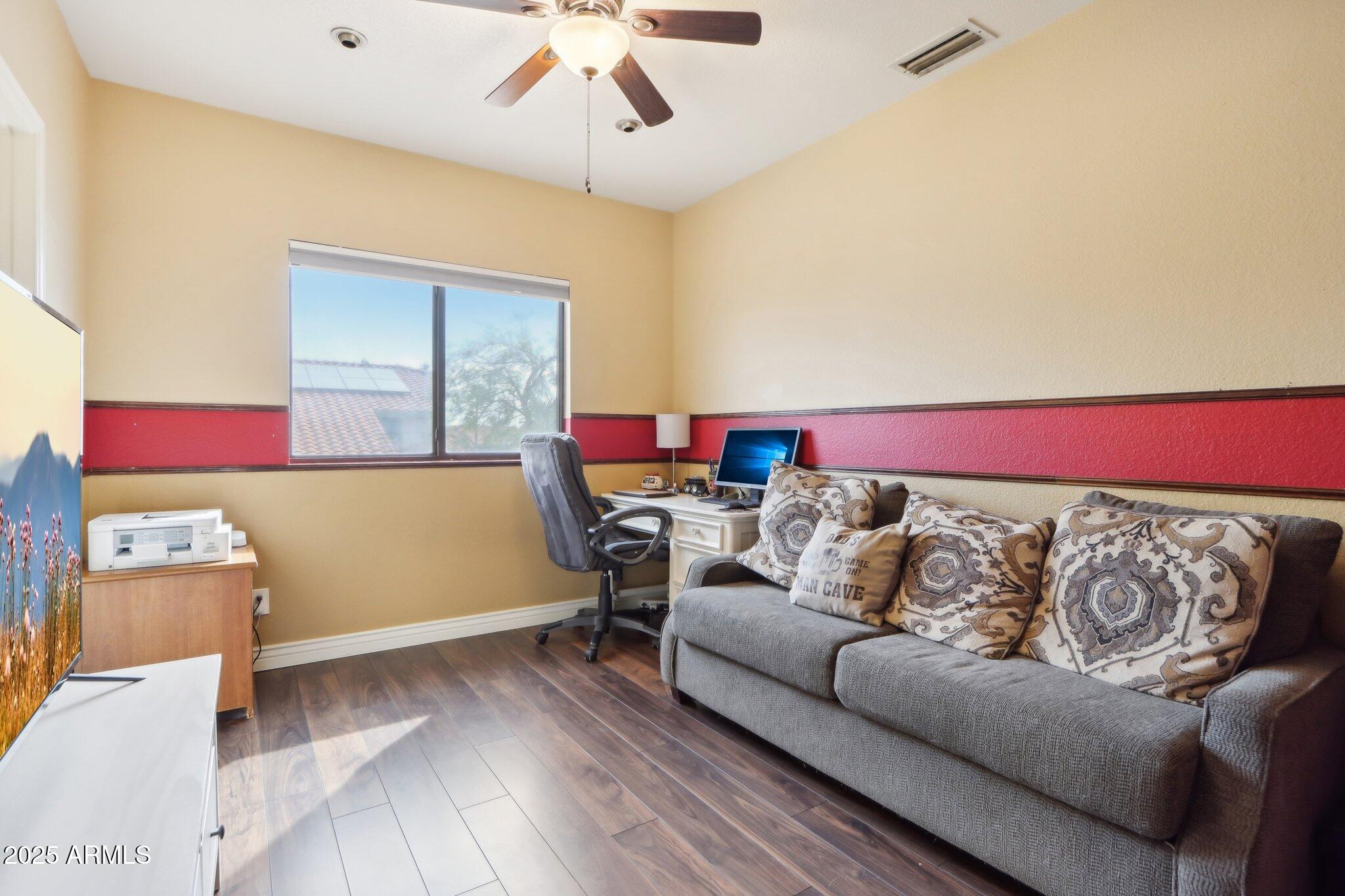 5332 E MICHELLE Drive