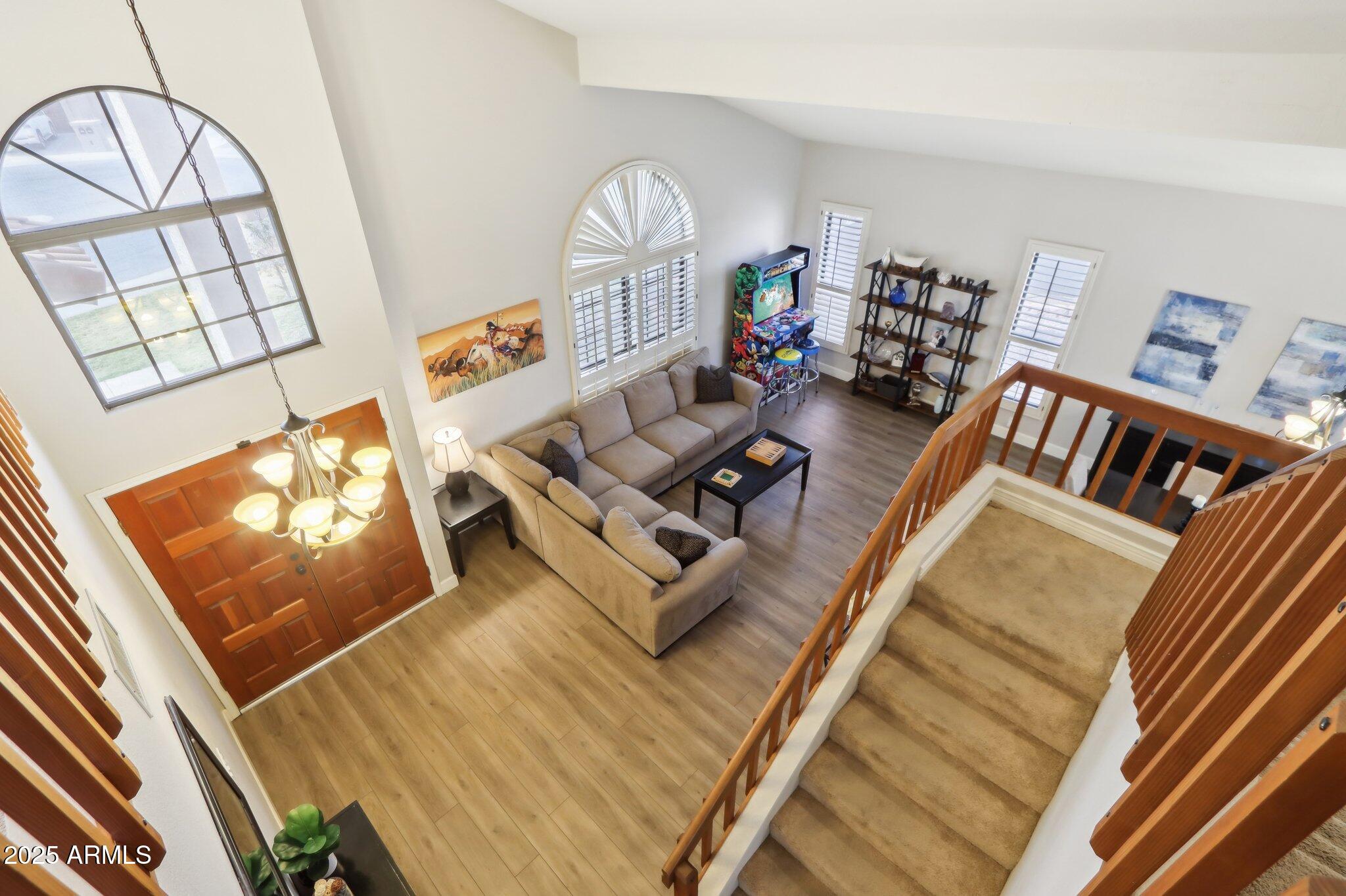 5332 E MICHELLE Drive