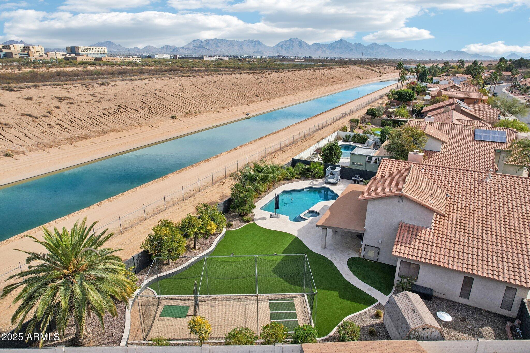 5332 E MICHELLE Drive