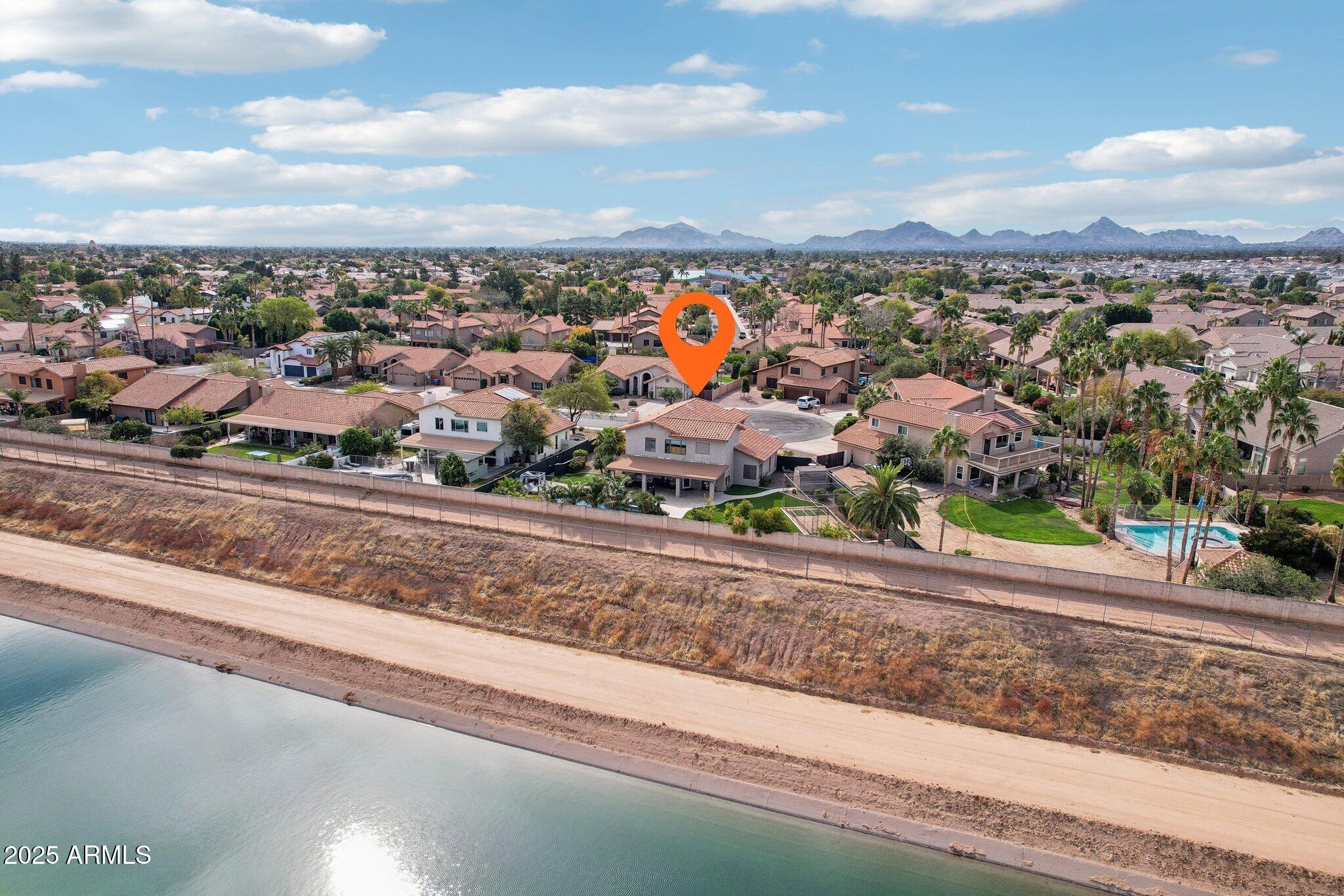 5332 E MICHELLE Drive