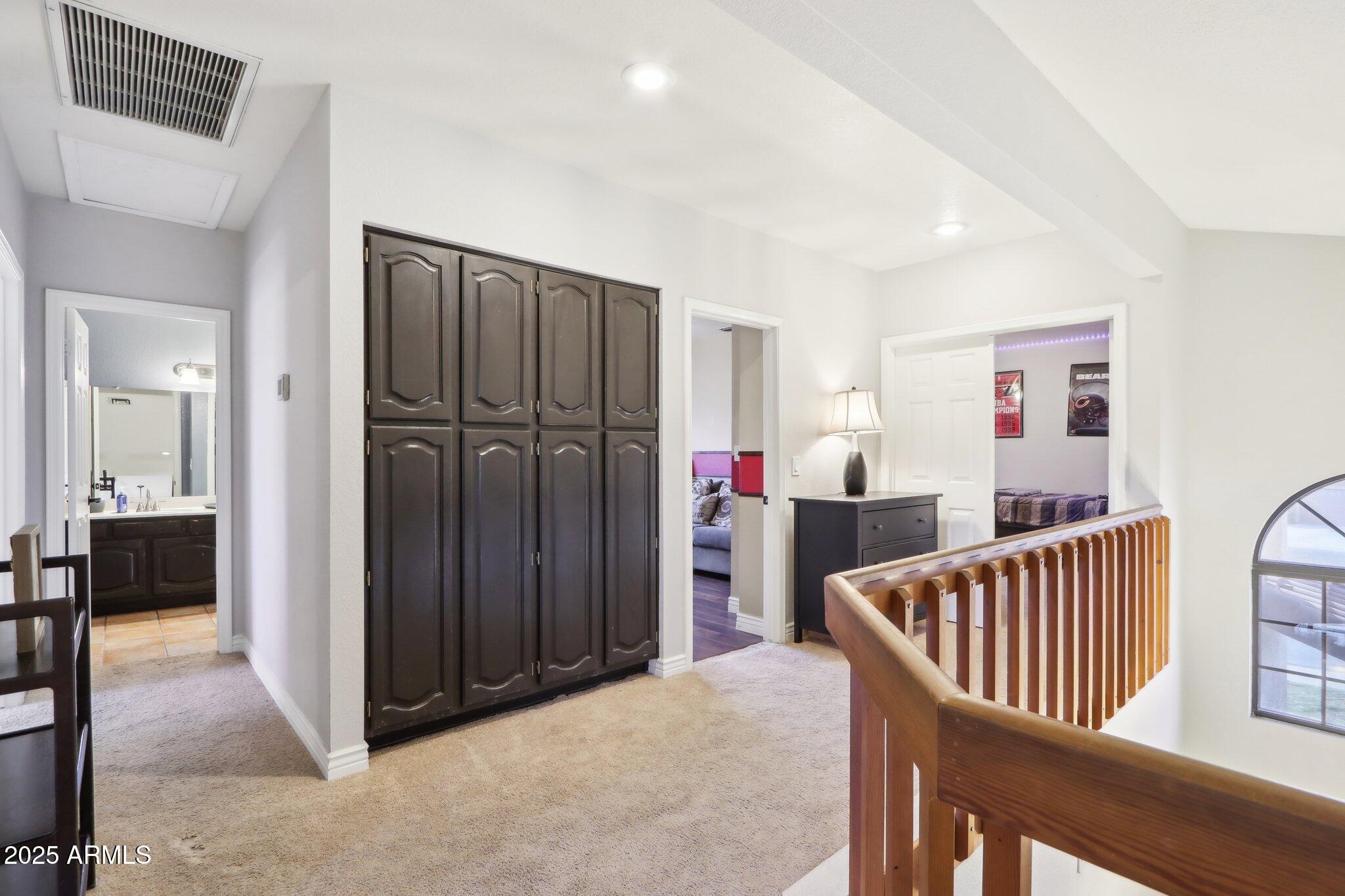 5332 E MICHELLE Drive