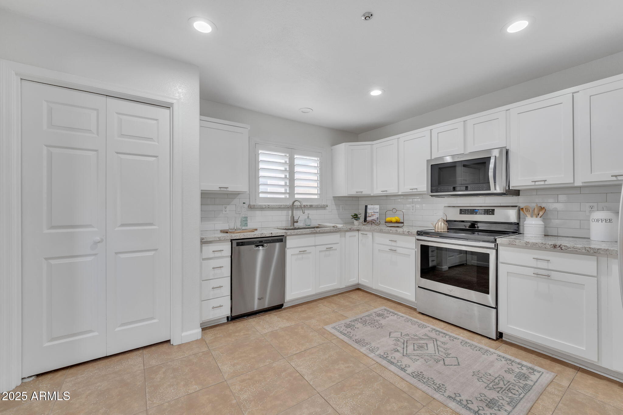 10769 N 113TH Street