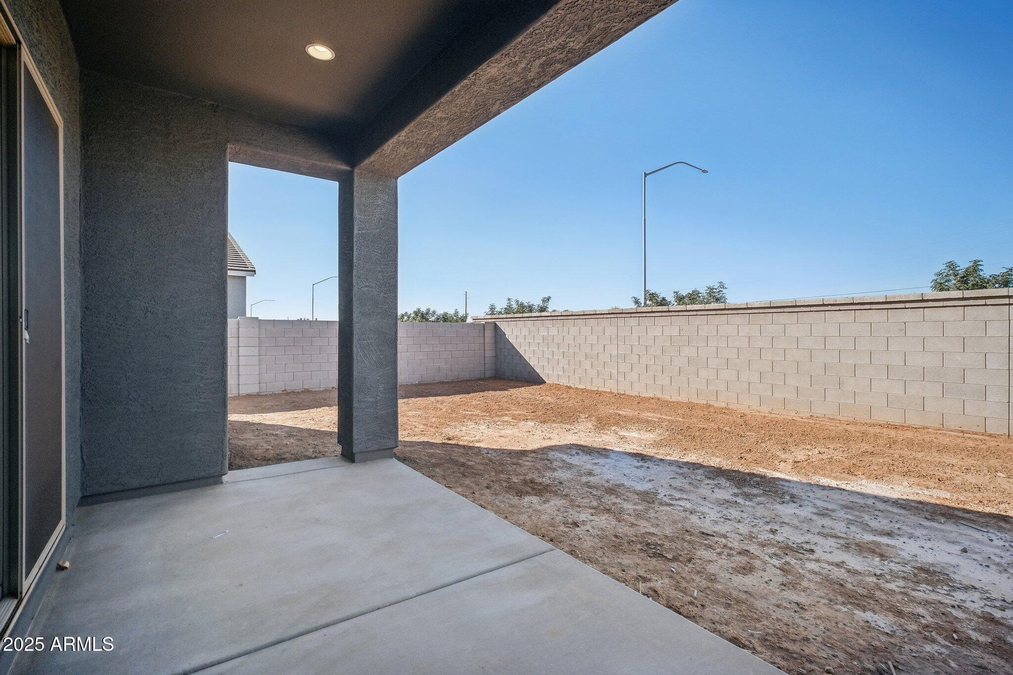 11464 E UTAH Avenue