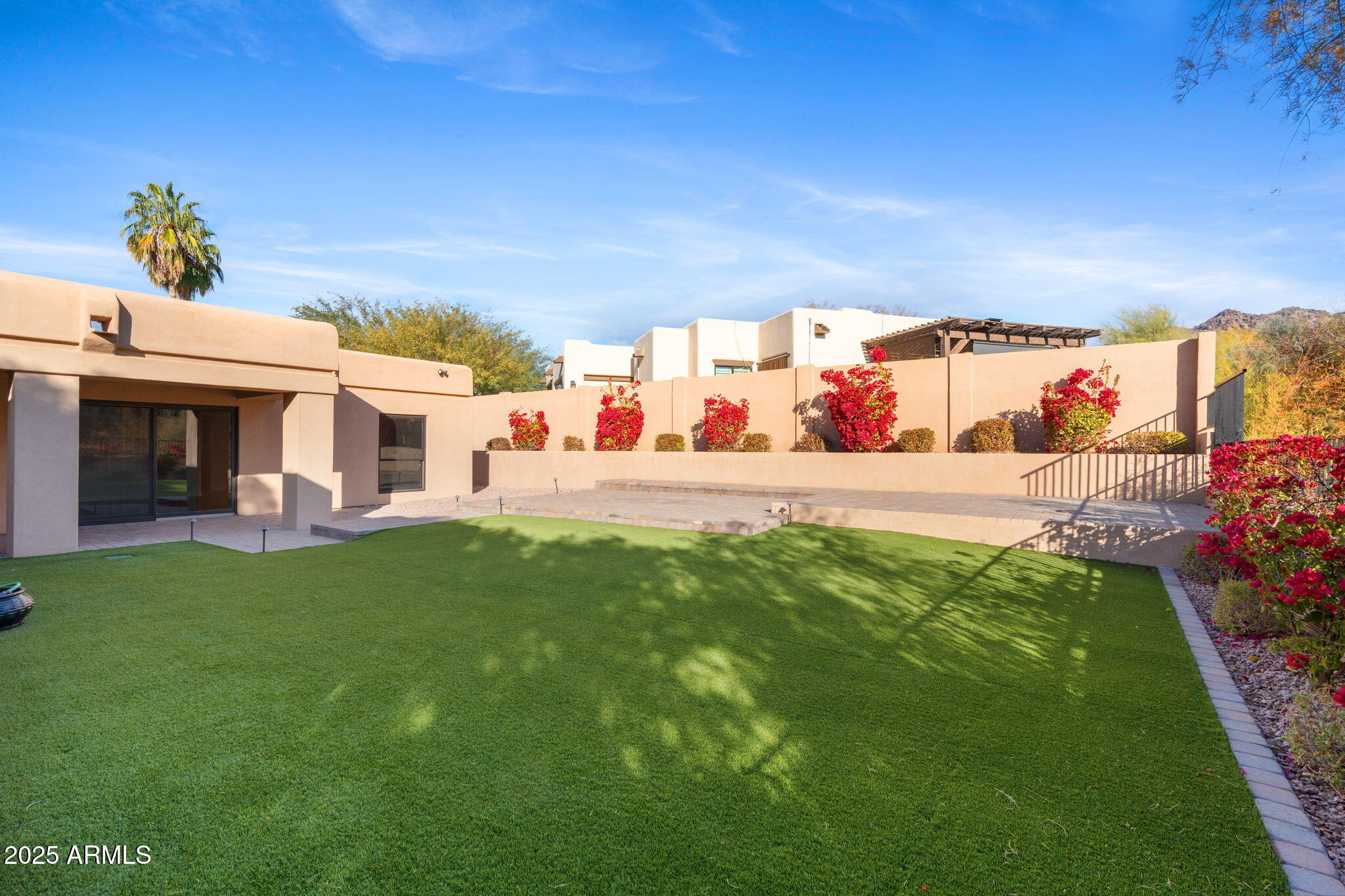 3174 E MARLETTE Avenue