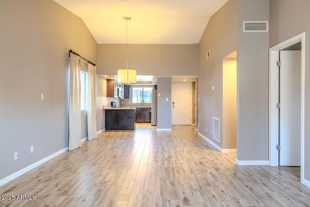 4135 N 17TH Street # 11
