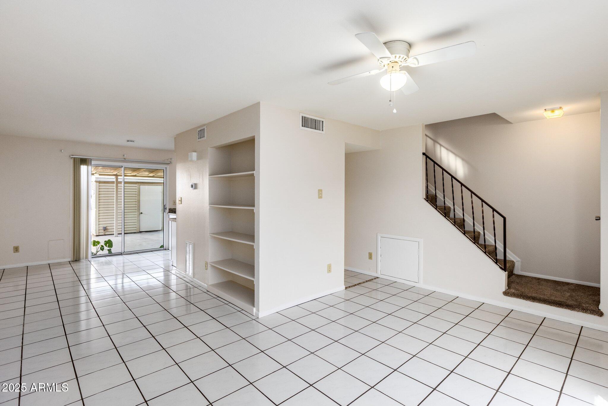 6623 S La Rosa Drive