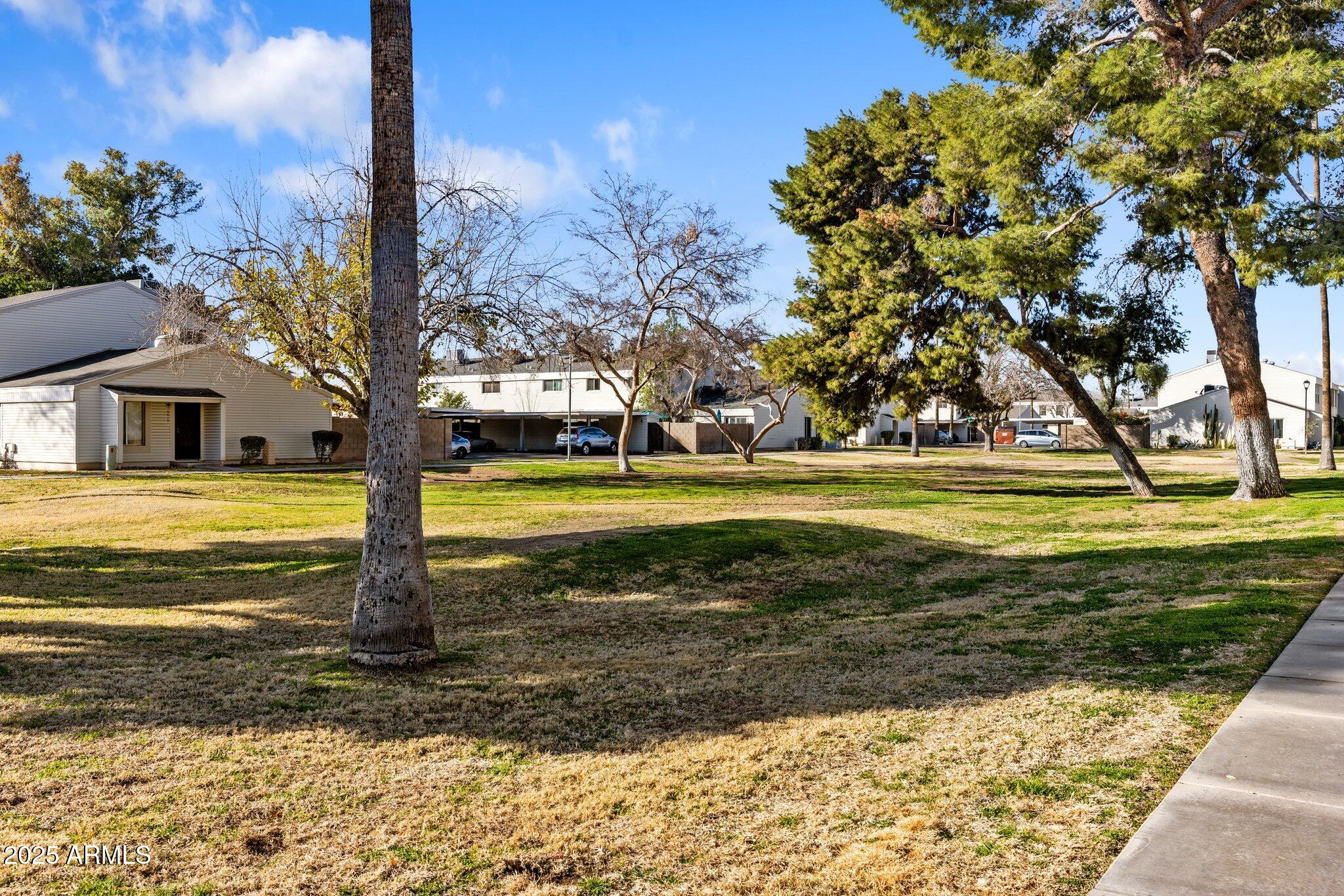 6623 S La Rosa Drive