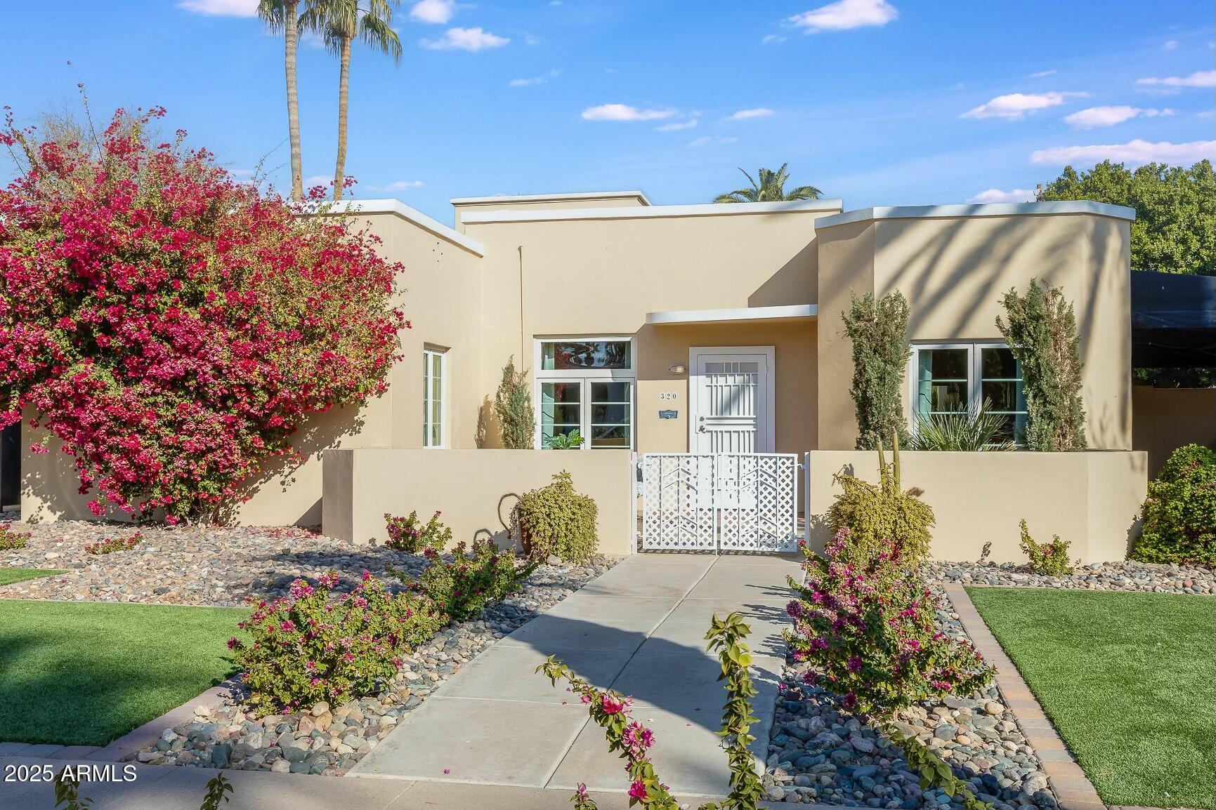 320 W Cypress Street