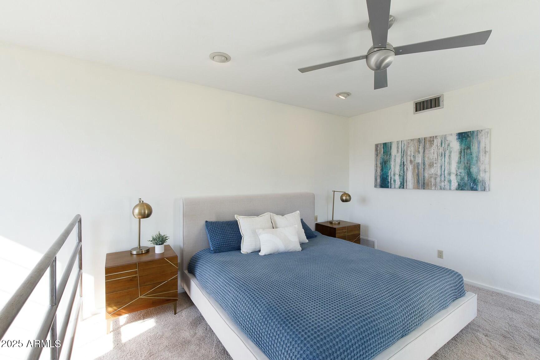 320 W Cypress Street