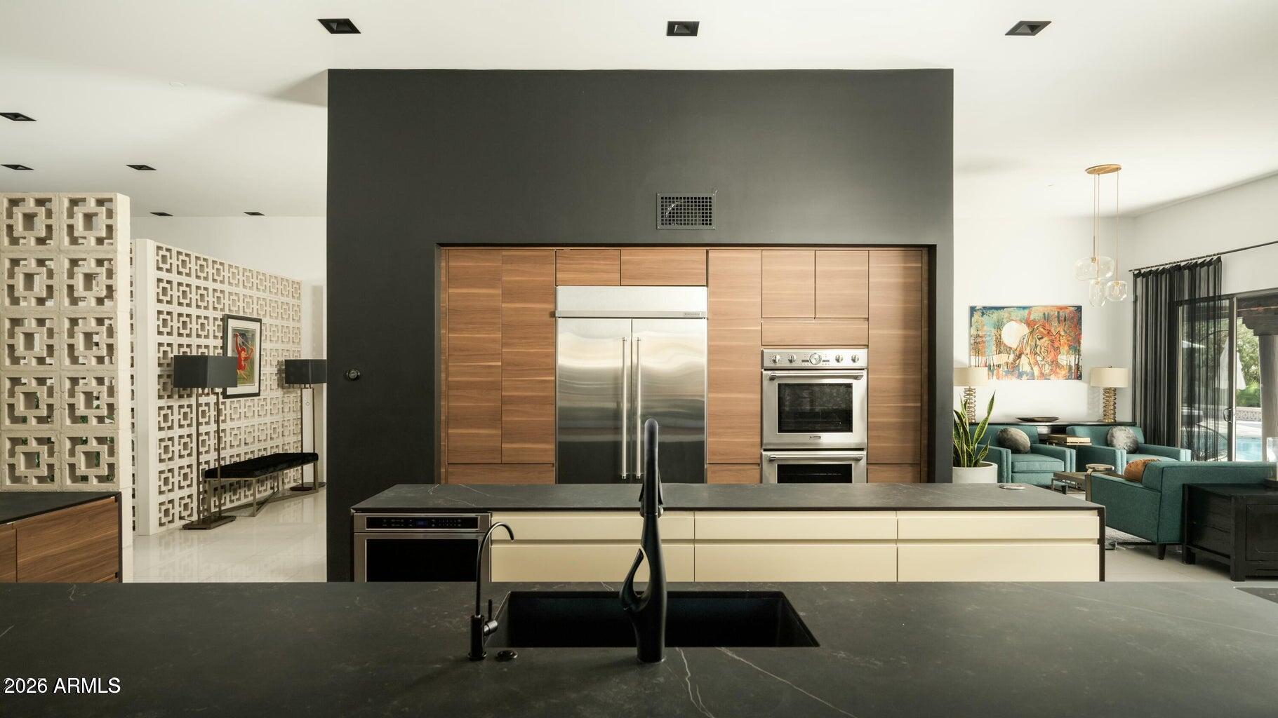 8011 E Larkspur Drive